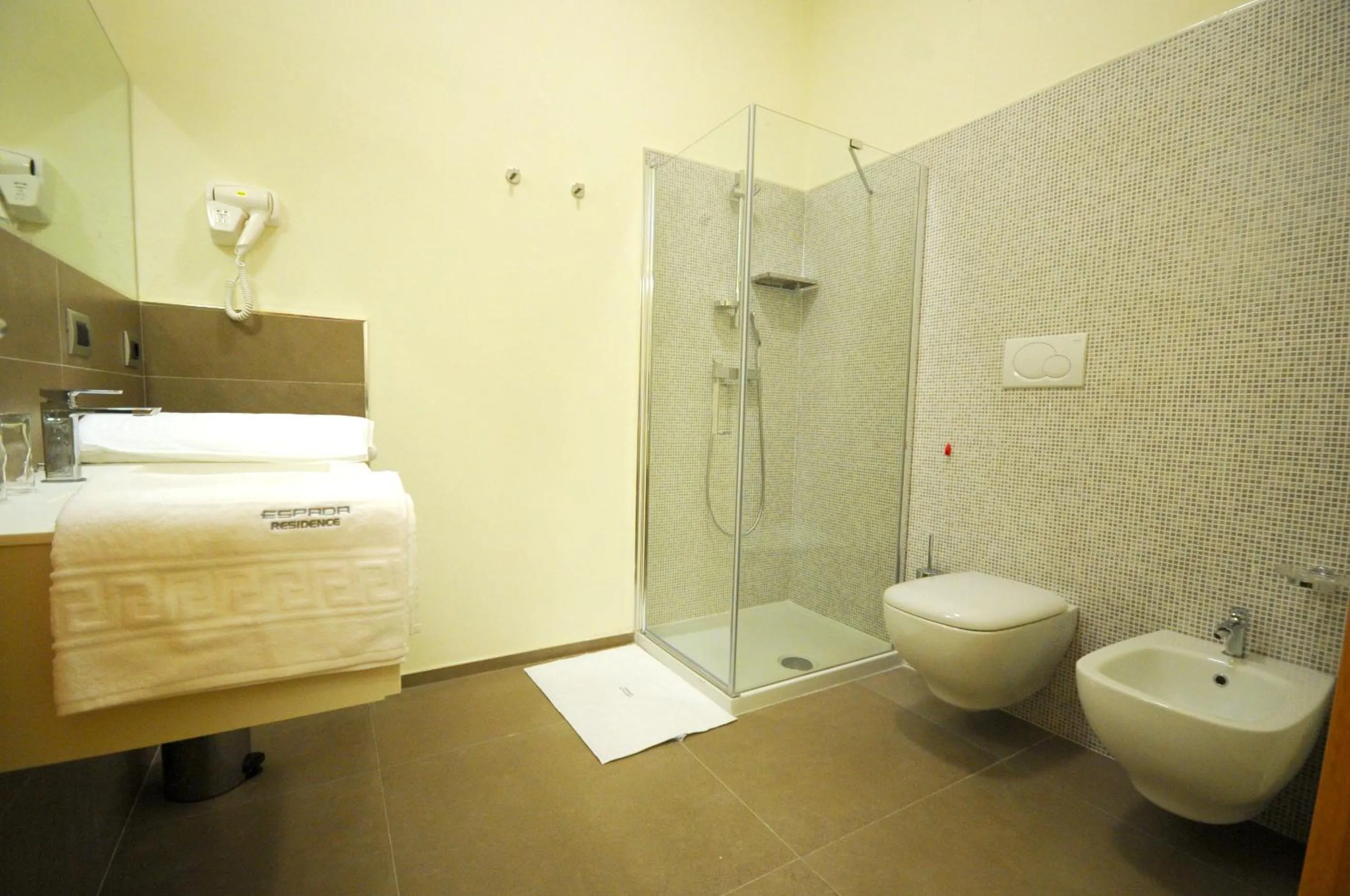 Bathroom in Hotel Città Bella