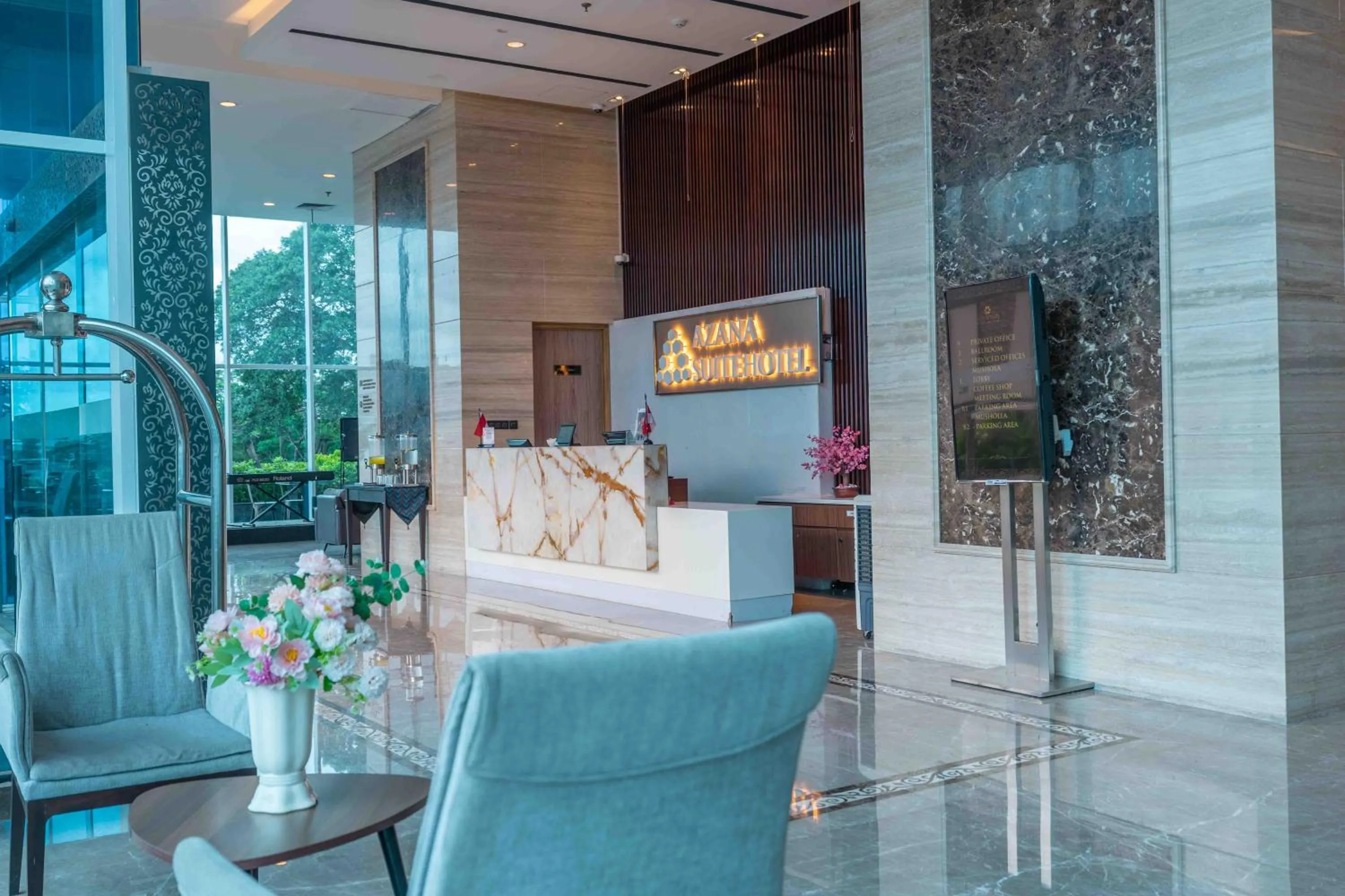 Lobby or reception in Azana Suites Hotel Antasari
