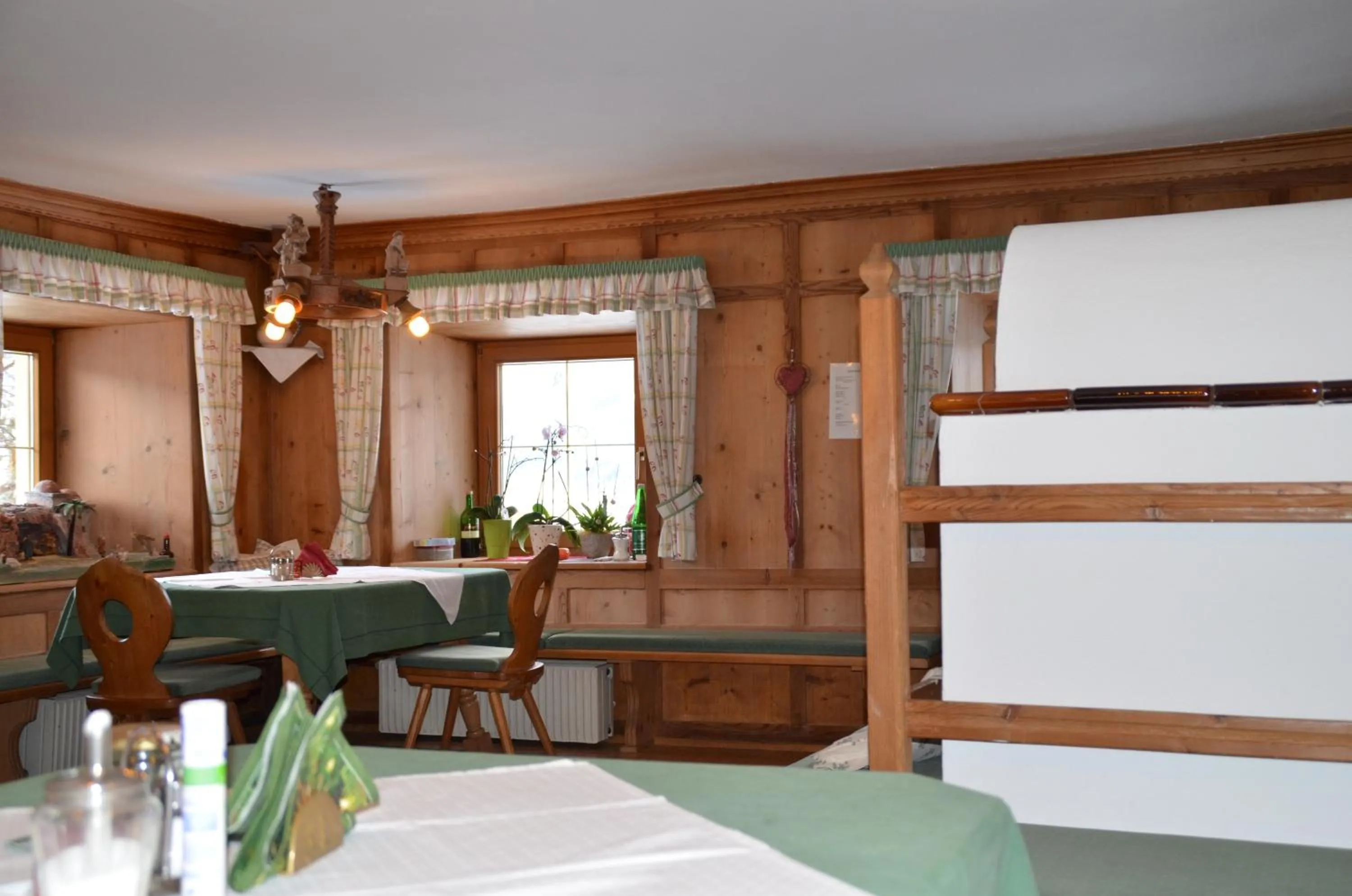 Restaurant/places to eat in Pension Kirchbrugger