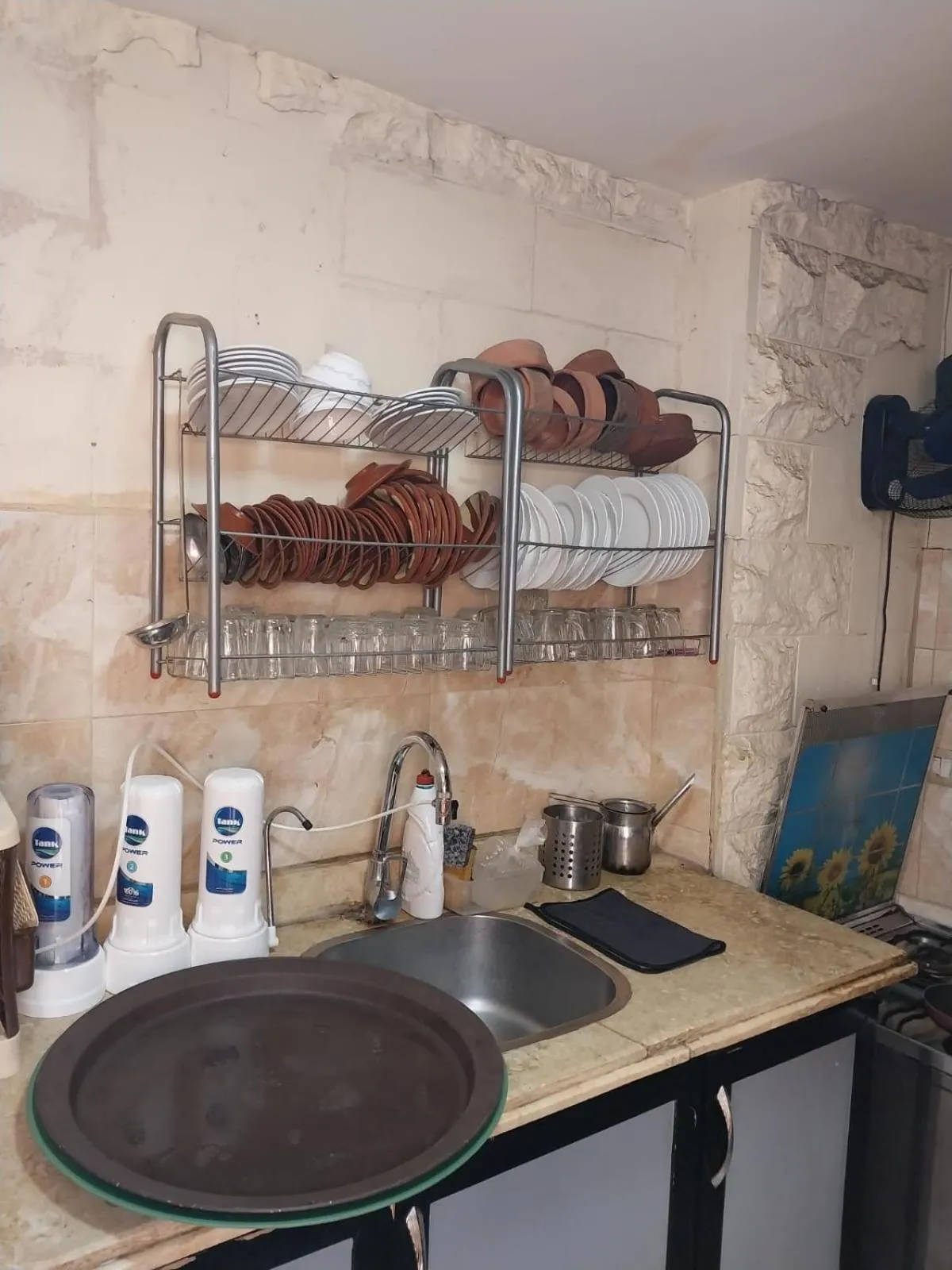 Kitchen or kitchenette in Atlantis Pyramids Inn