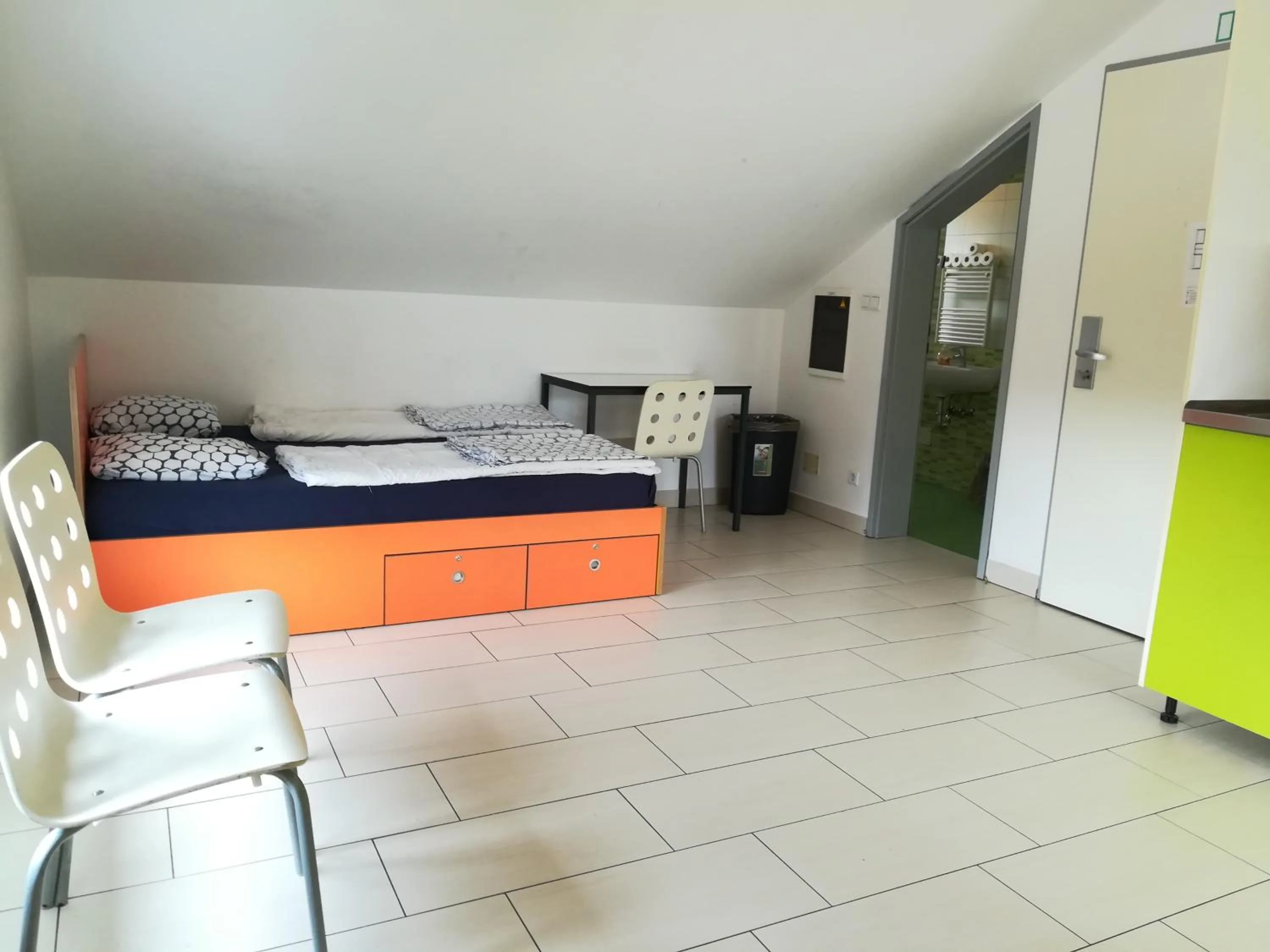 Bed in Simbol Rooms with free private parking