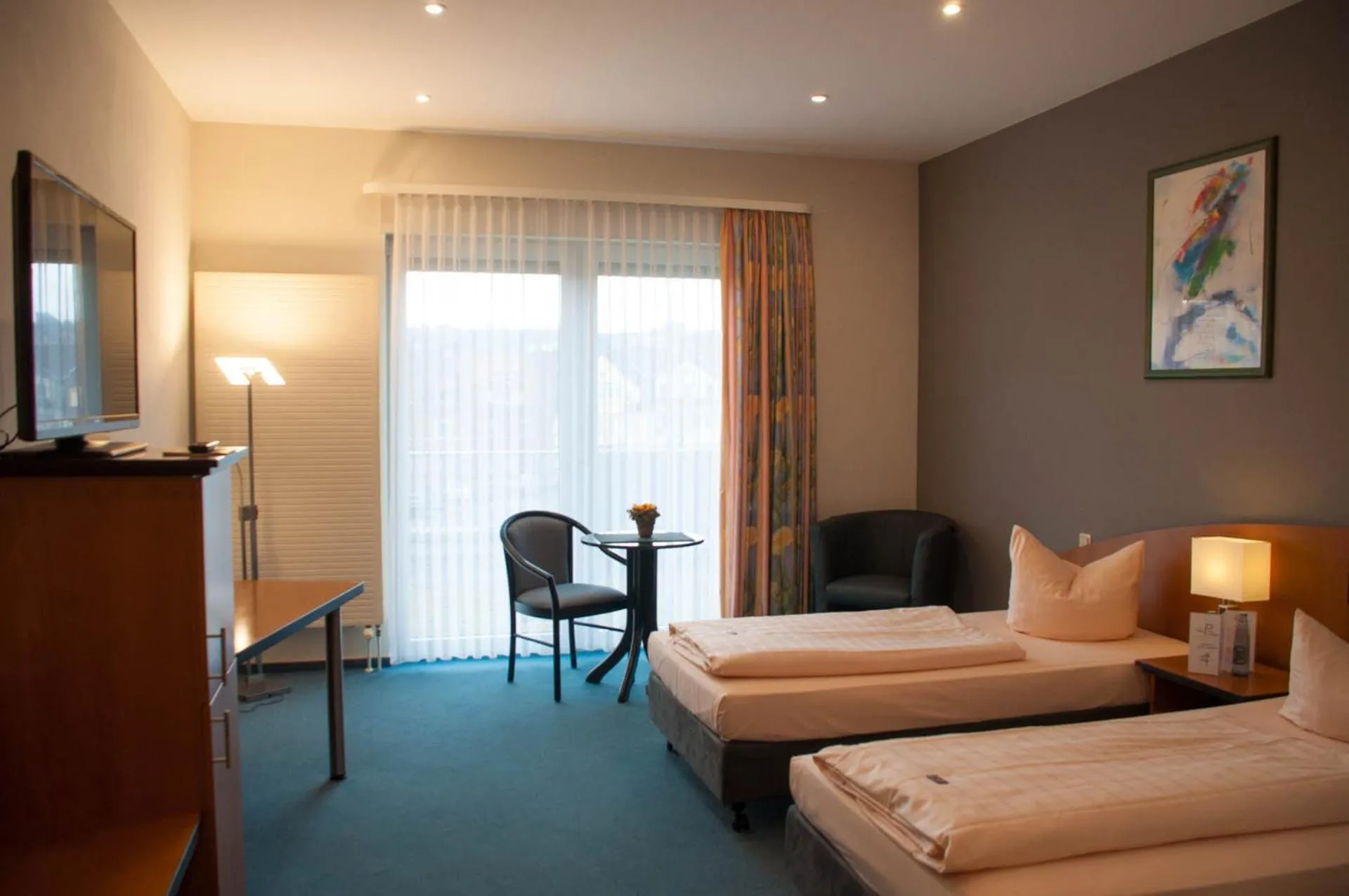 Bed in Hotel Stadt Püttlingen