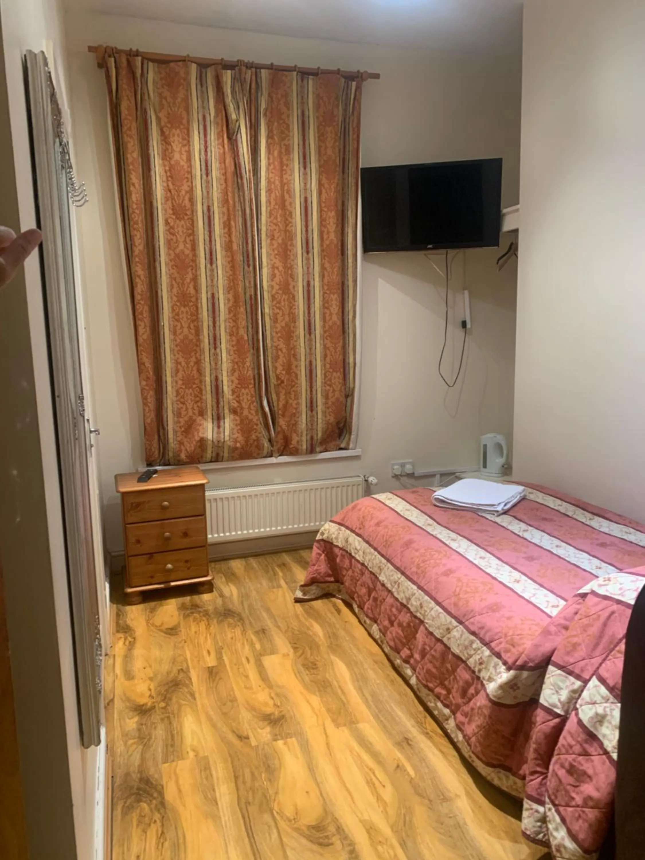 Bed in The Dharma Lodge