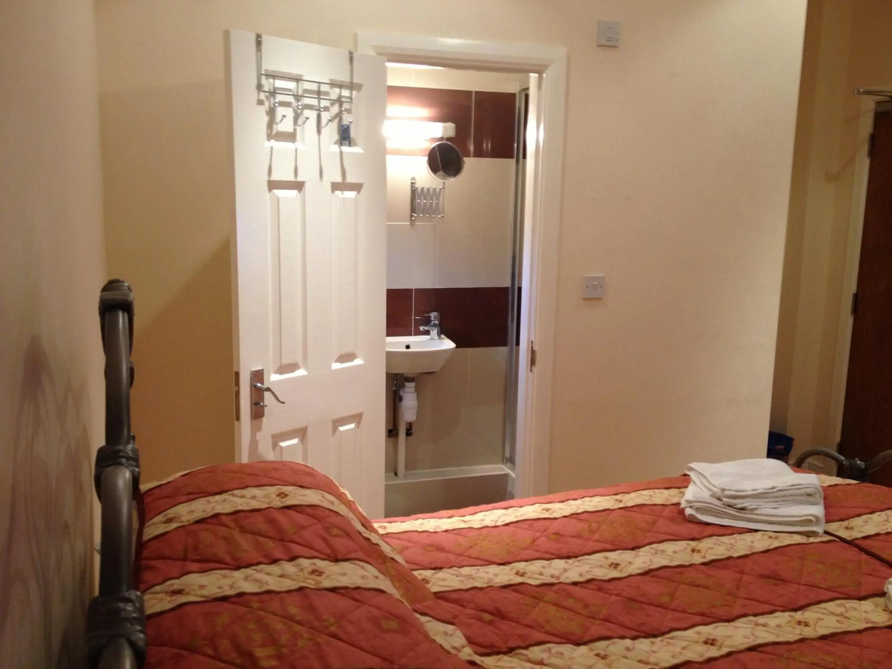 Superior Double Room - single occupancy in The Dharma Lodge Superior Double Room - single occupancy in The Dharma Lodge