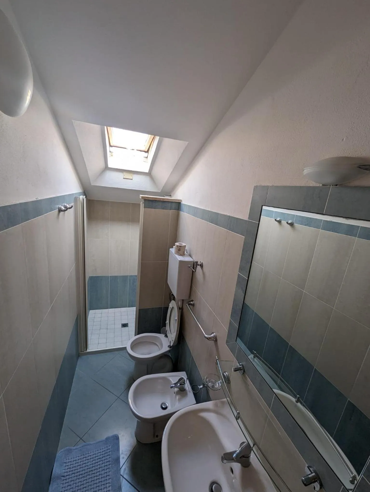 Bathroom in Hotel Doria