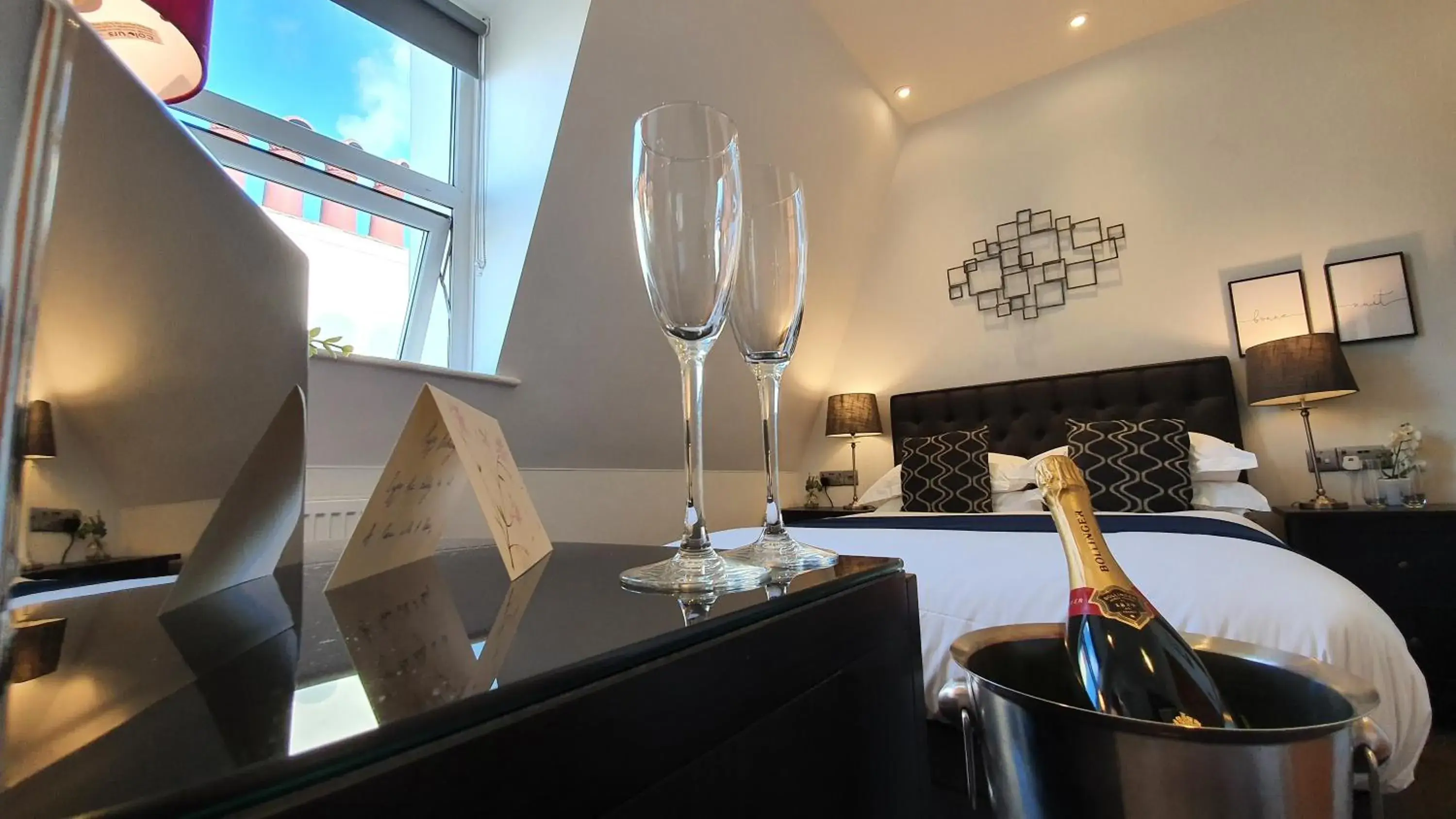 Double Room with Garden View 4th floor in A Room With A View - Free Parking Double Room with Garden View 4th floor in A Room With A View - Free Parking