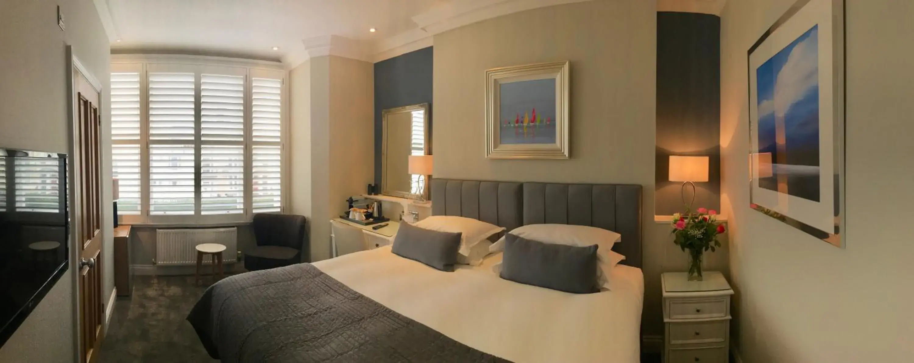 King Room with Sea View in A Room With A View - Free Parking King Room with Sea View in A Room With A View - Free Parking