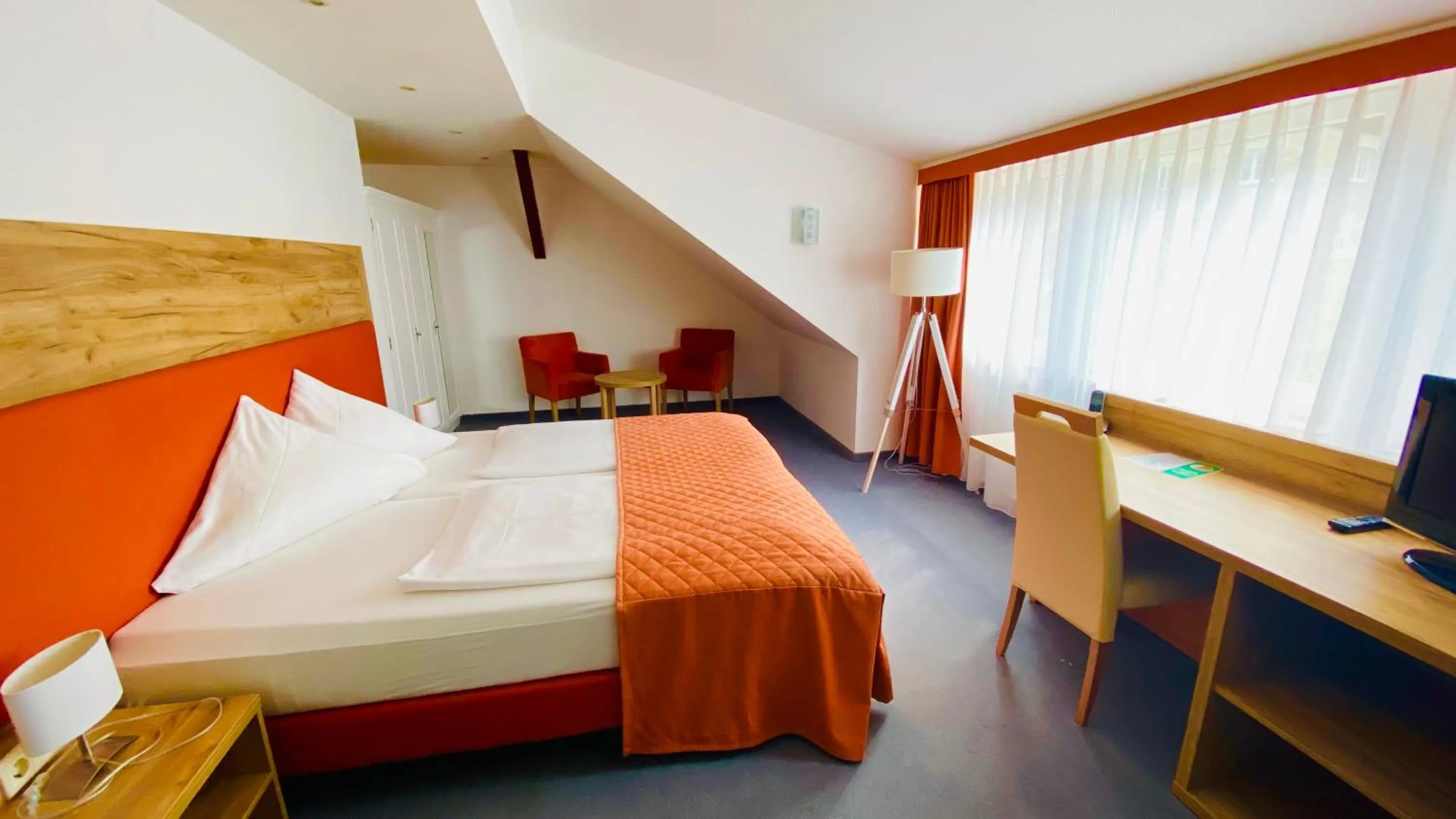 Photo of the whole room, Bed in Hotel Erbgericht