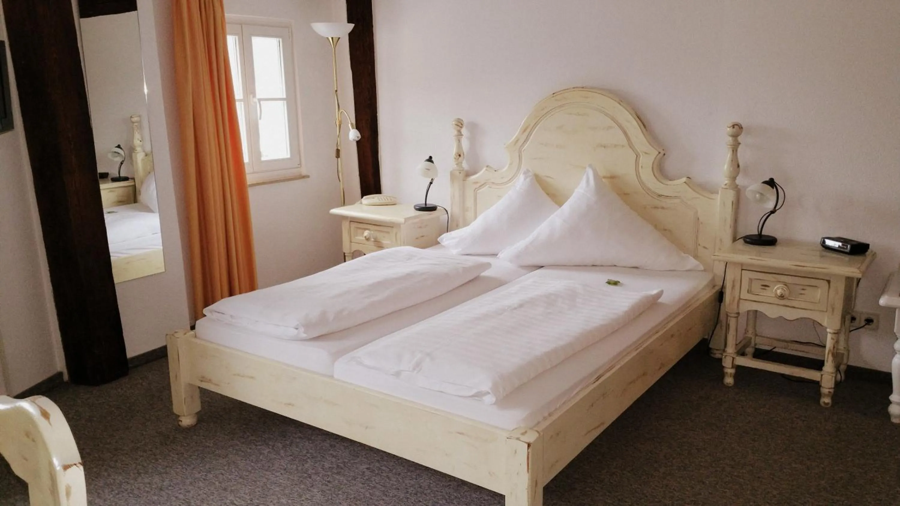 Photo of the whole room, Bed in Hotel Erbgericht