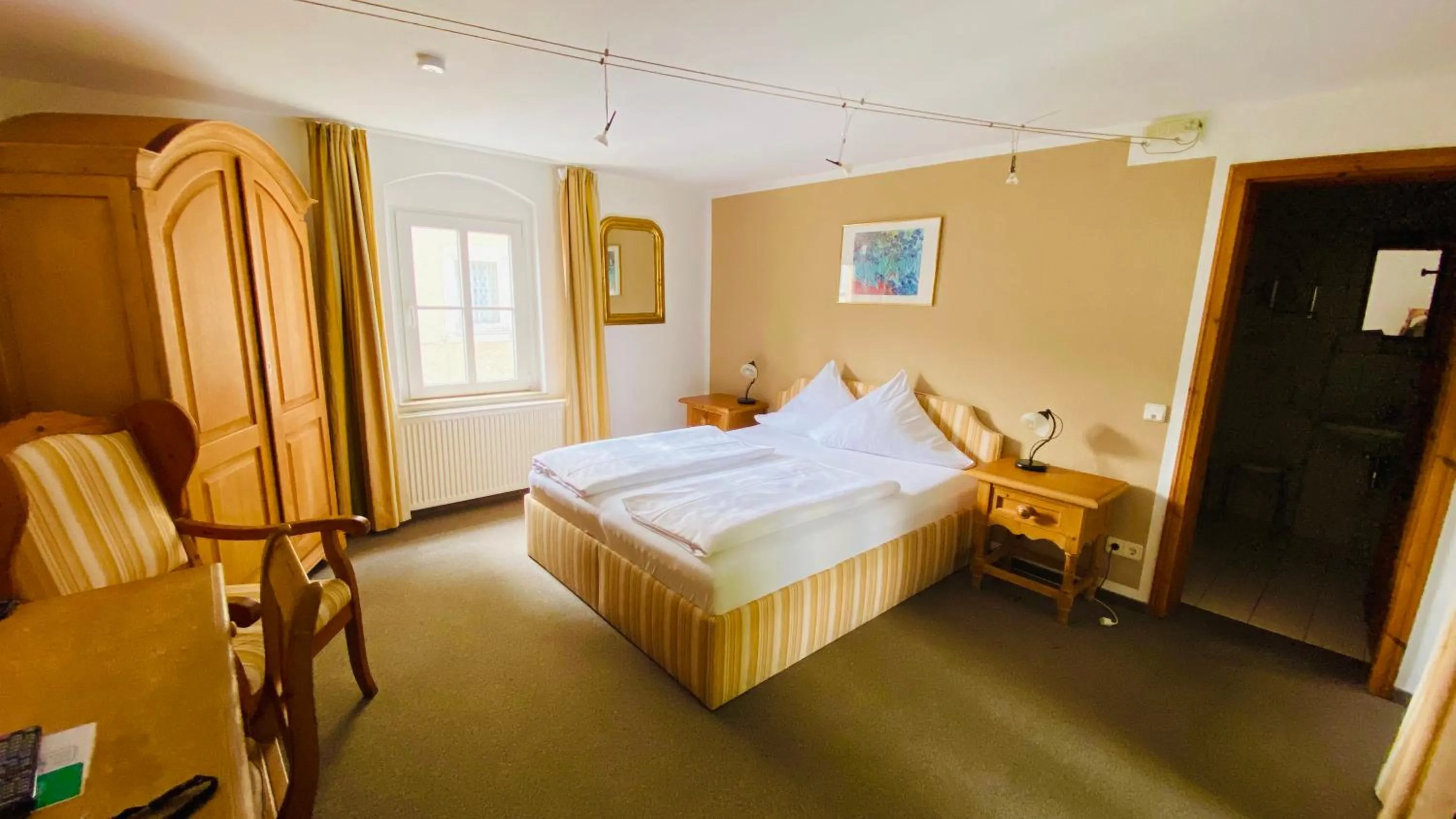 Photo of the whole room, Bed in Hotel Erbgericht