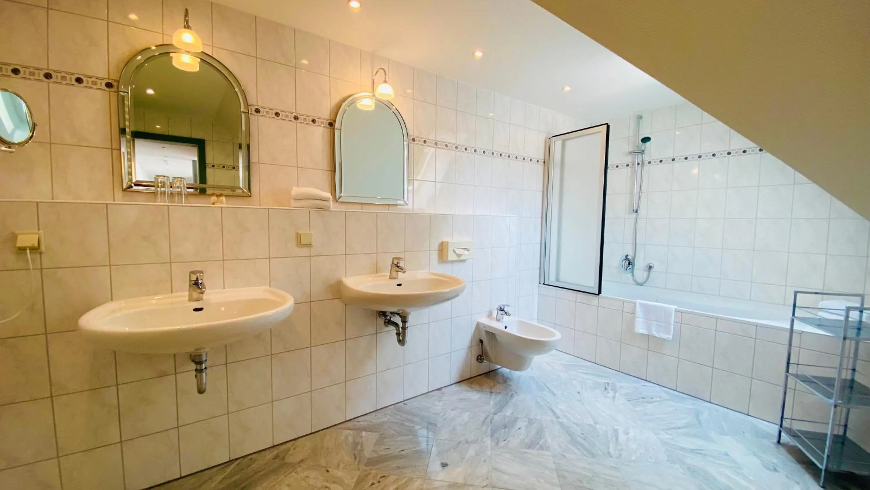 Bathroom in Hotel Erbgericht