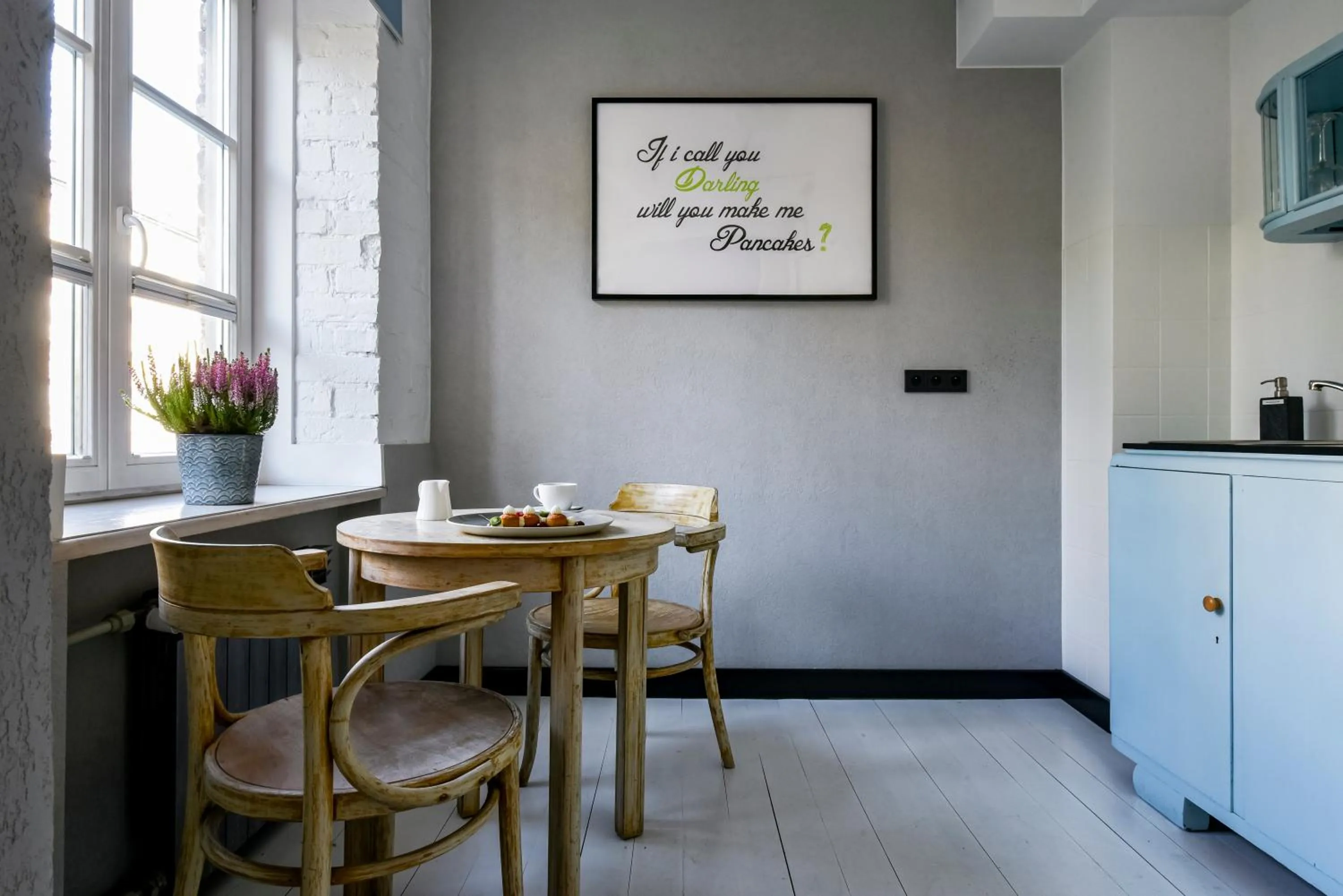 Kitchen or kitchenette in ARTHOTEL STALOWA 52