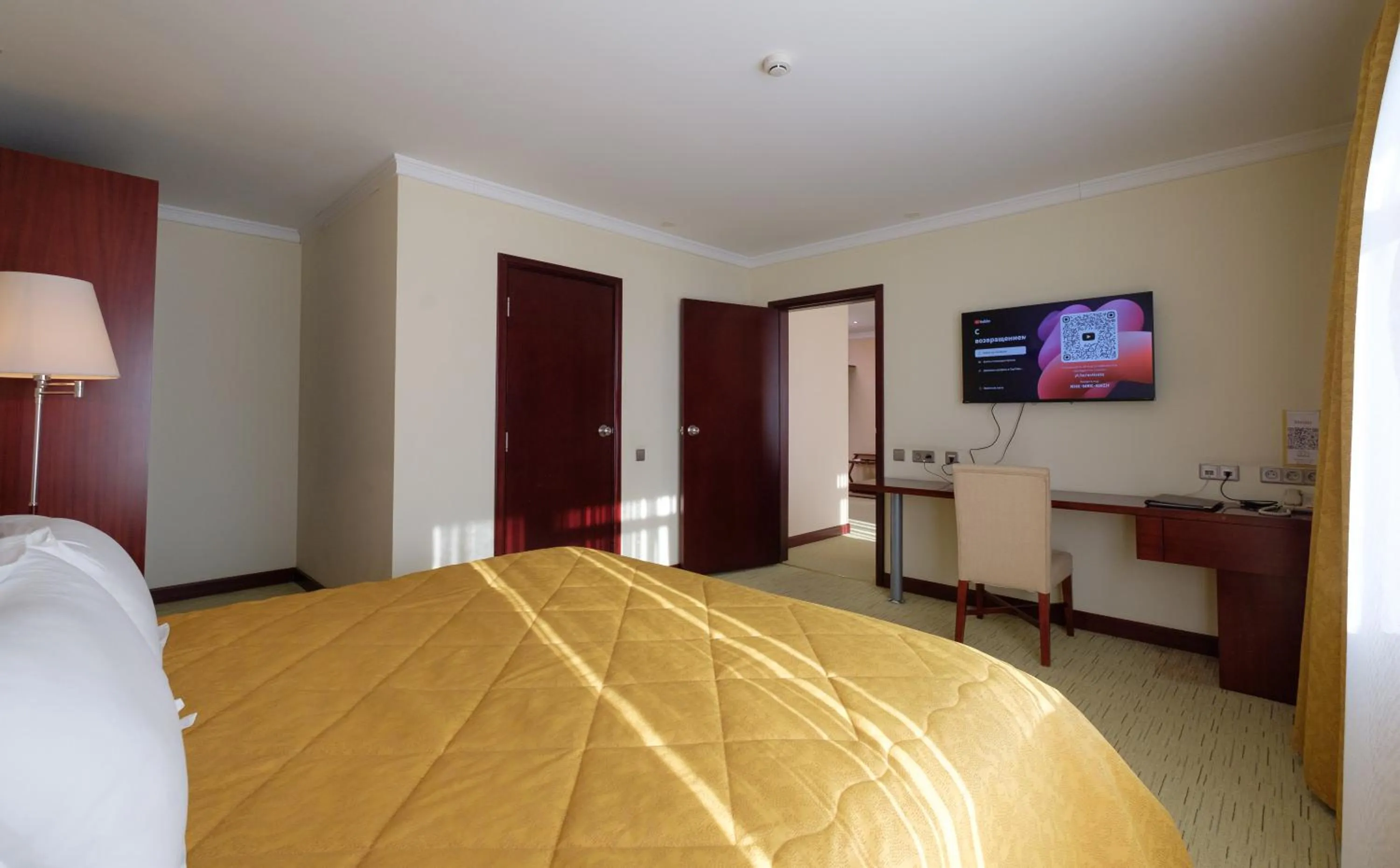 Decorative detail, Bed in Hotel Russia