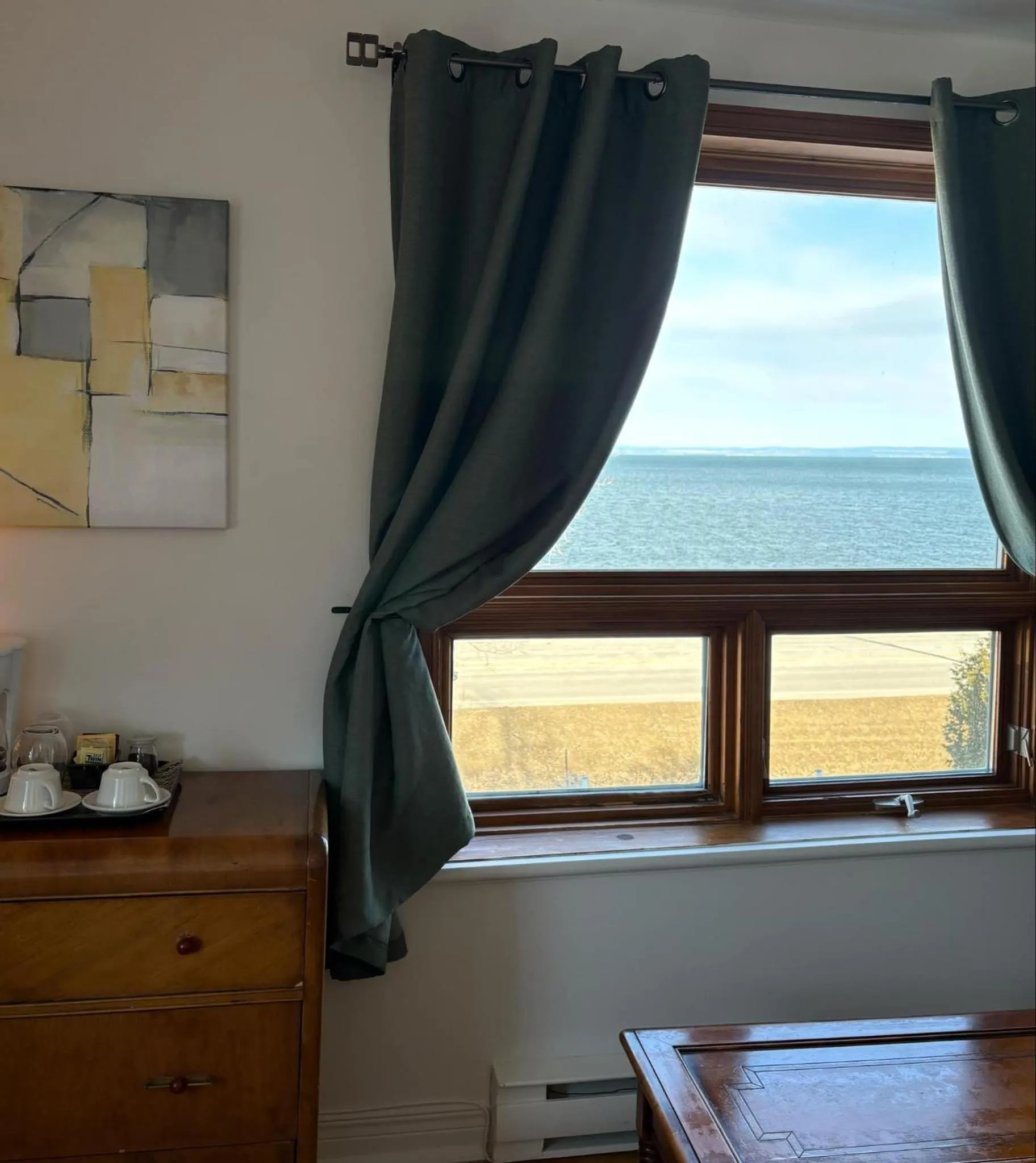 Sea view in Les Pinsons des Rives