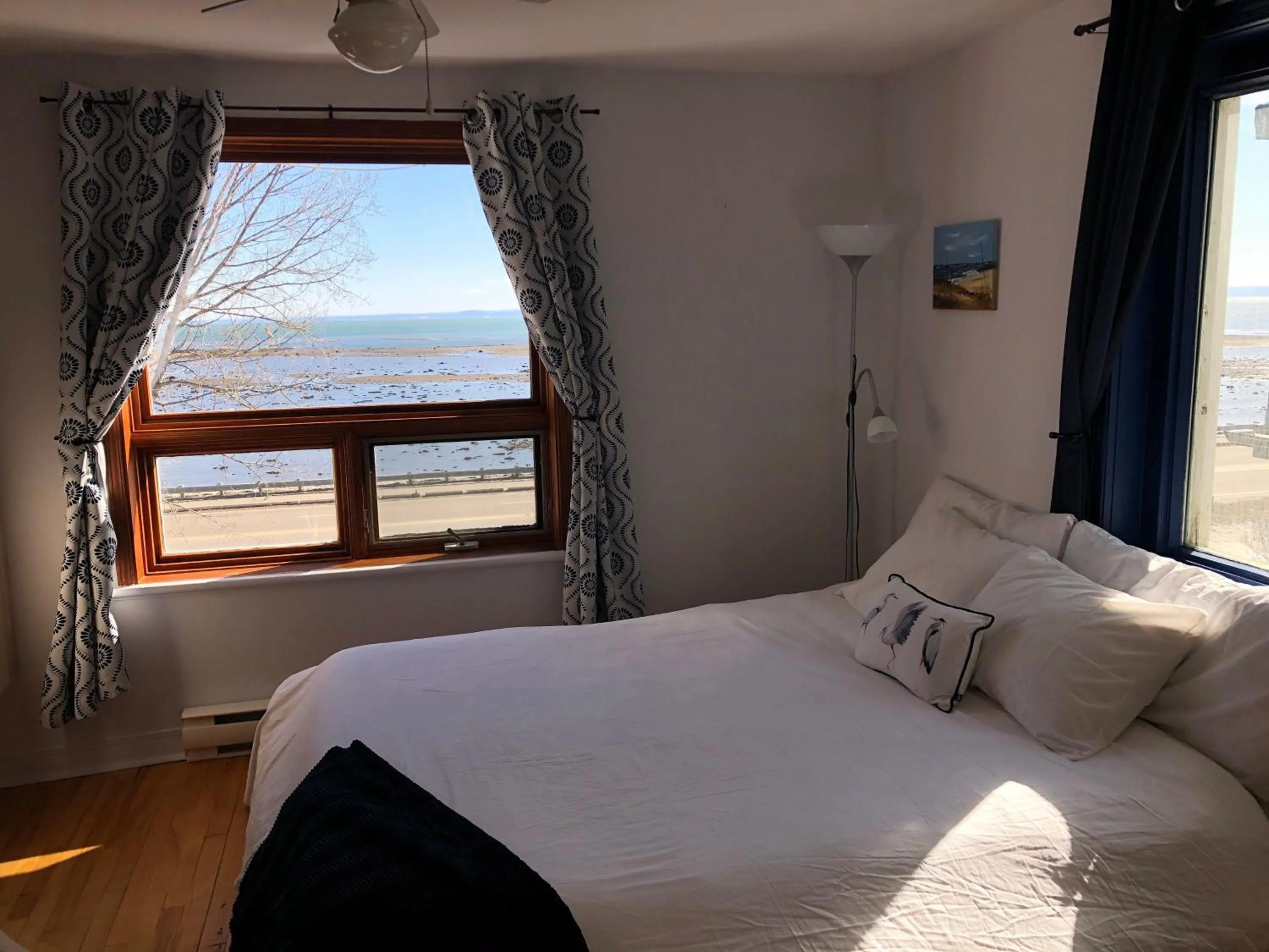 Bedroom, Bed in Les Pinsons des Rives