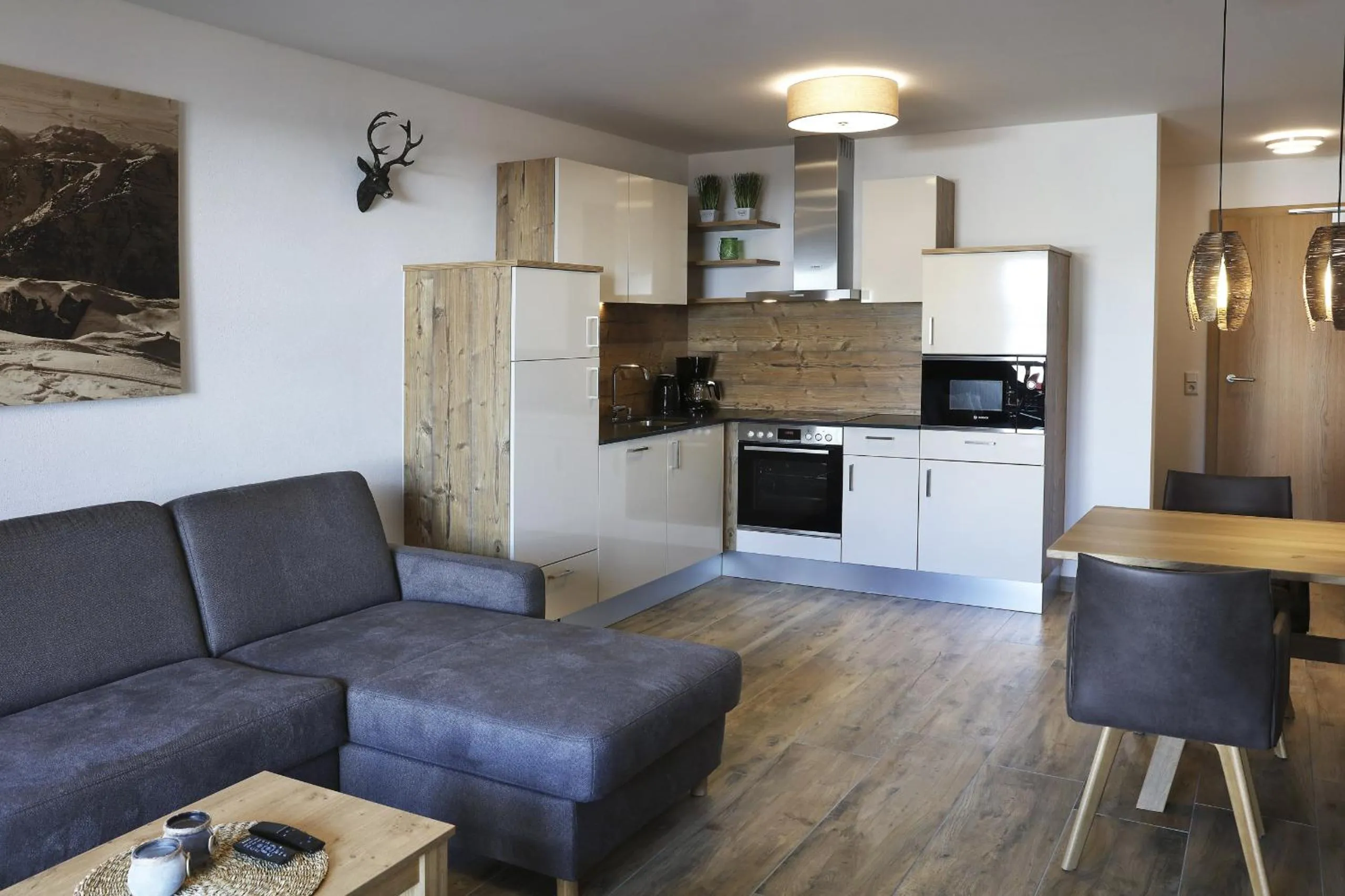 Kitchen or kitchenette in Tauernsuites Mitterwirt by ALPS RESORTS