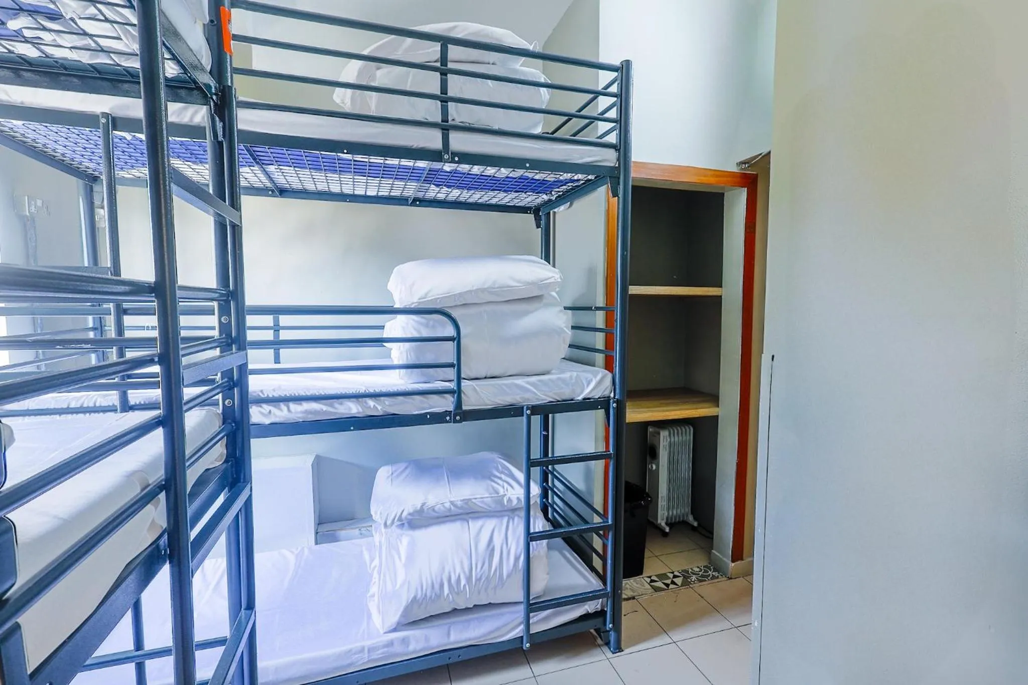 Bedroom, Bed in Rest Up London