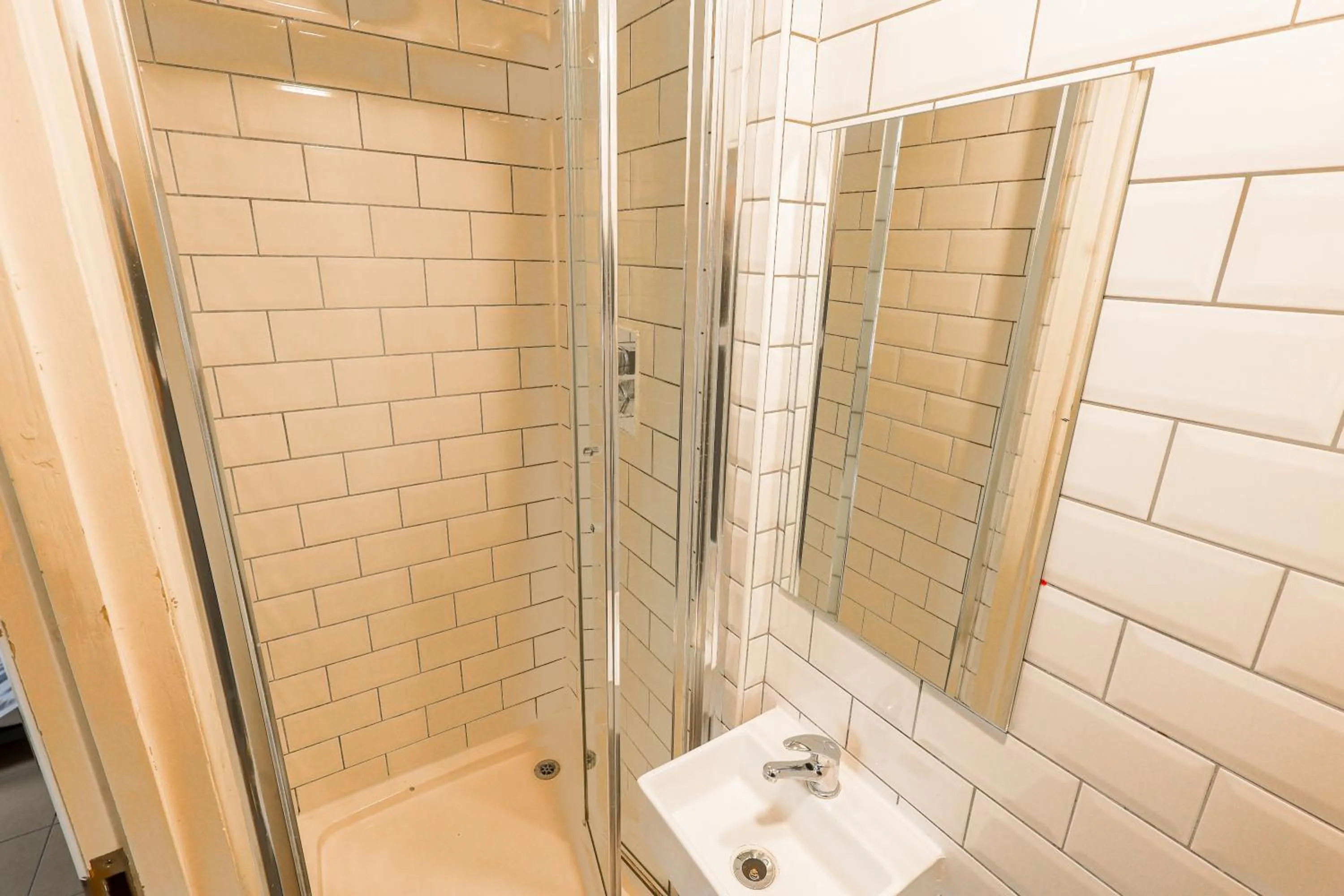 Shower in Rest Up London