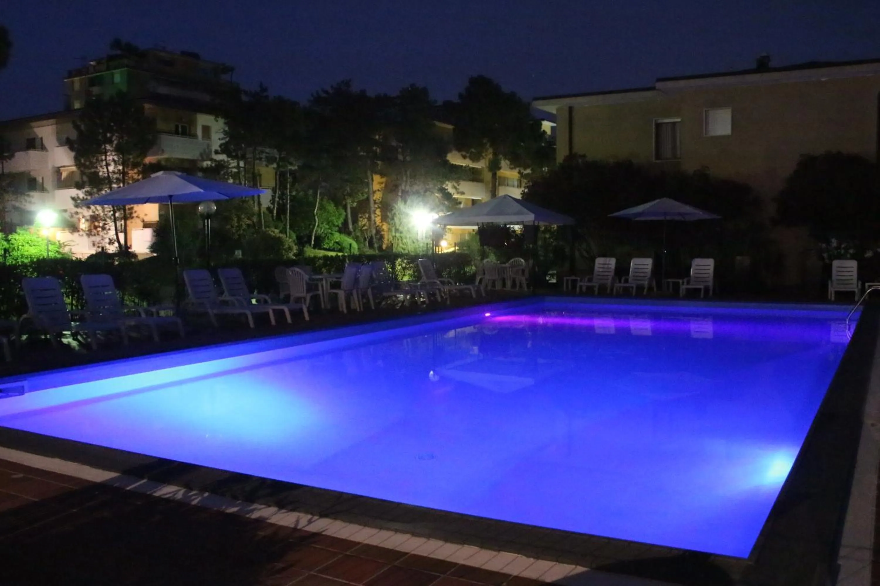 Swimming pool in Hotel Eden