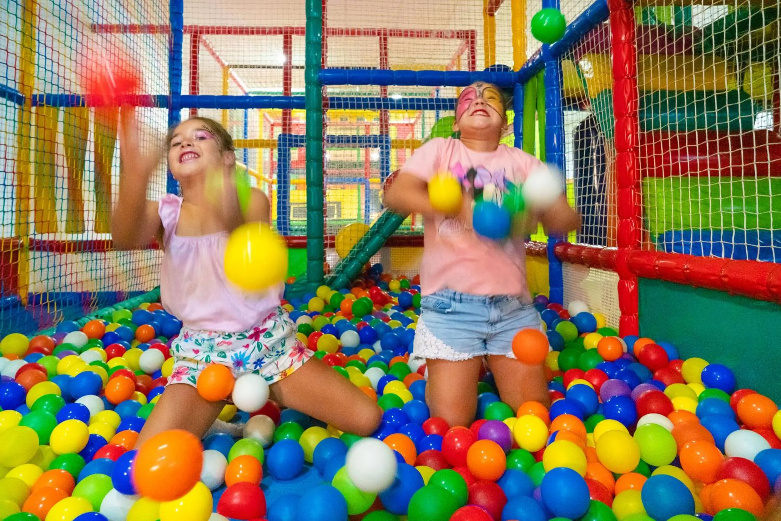 Property building in Apartamentos Santa Rosa