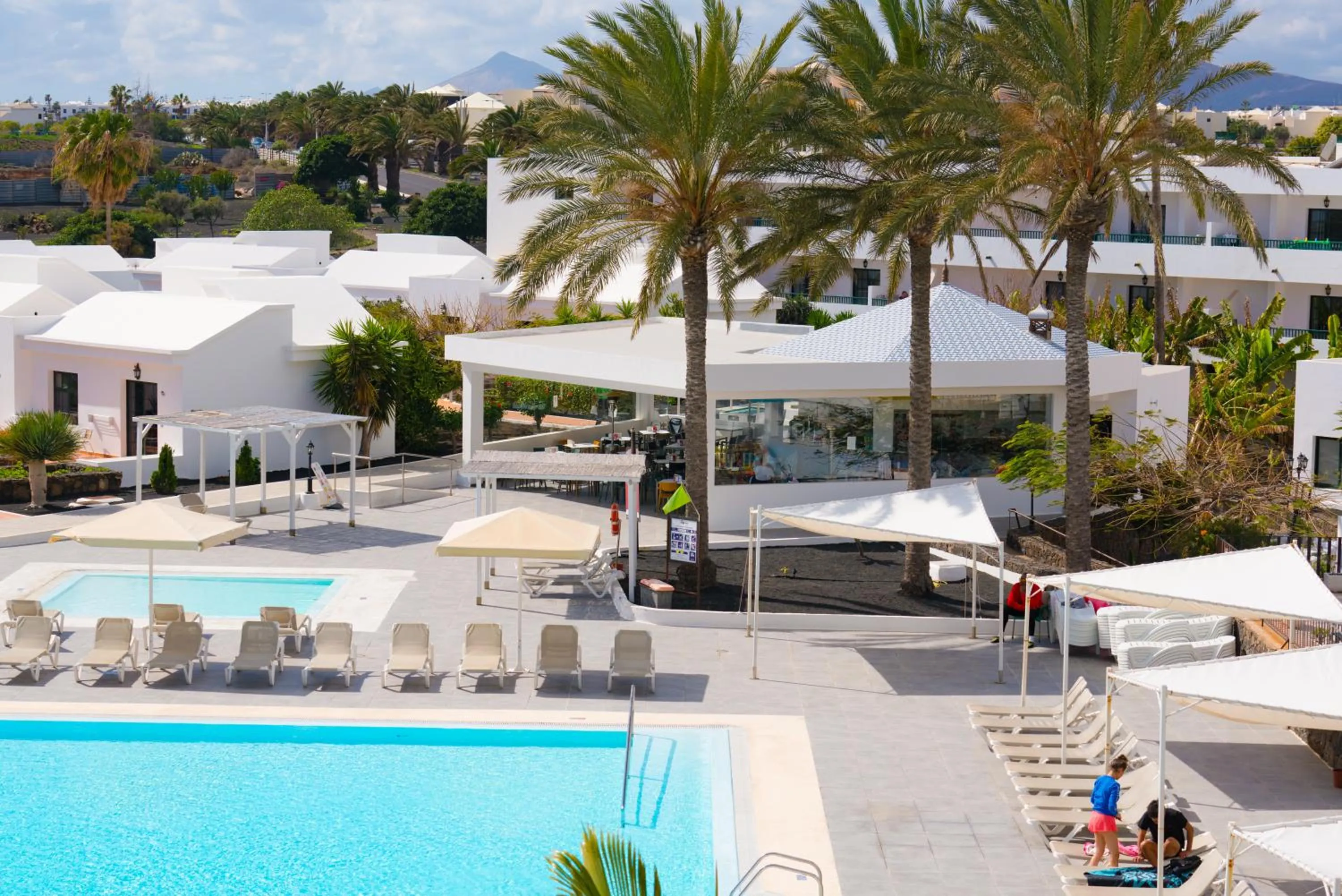 Swimming pool in Apartamentos Santa Rosa