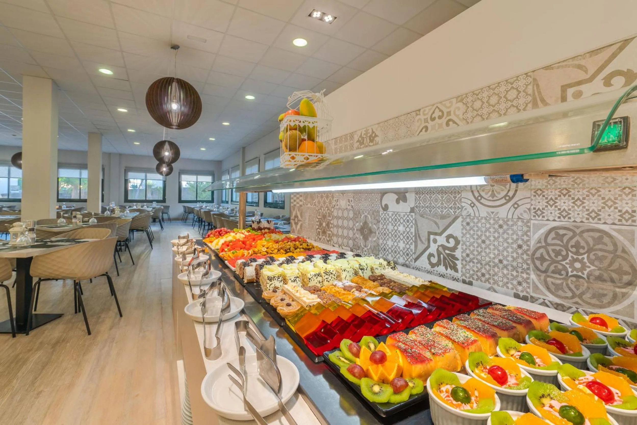 Property building in Apartamentos Santa Rosa