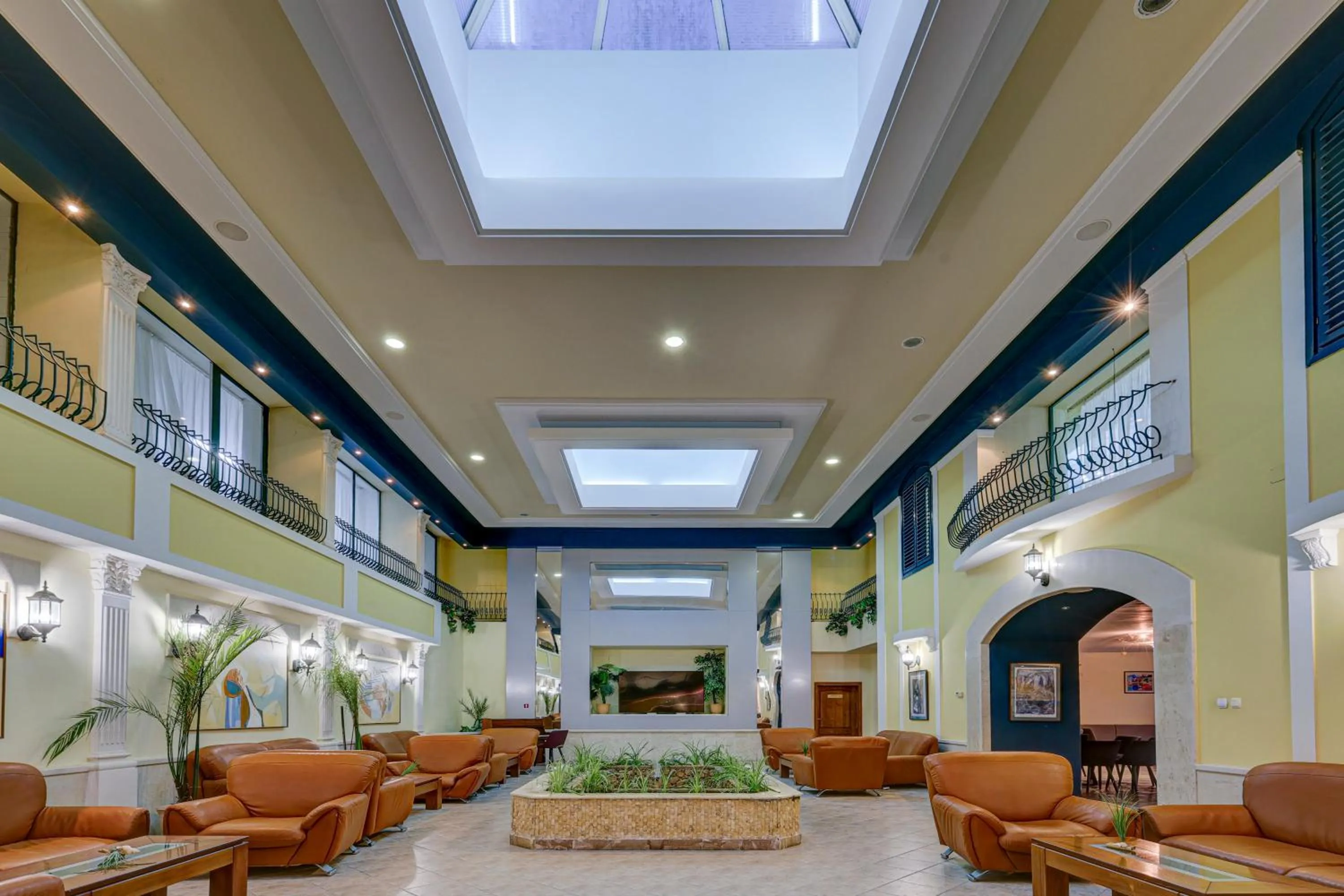 Seating area in Hotel Shipka All Inclusive