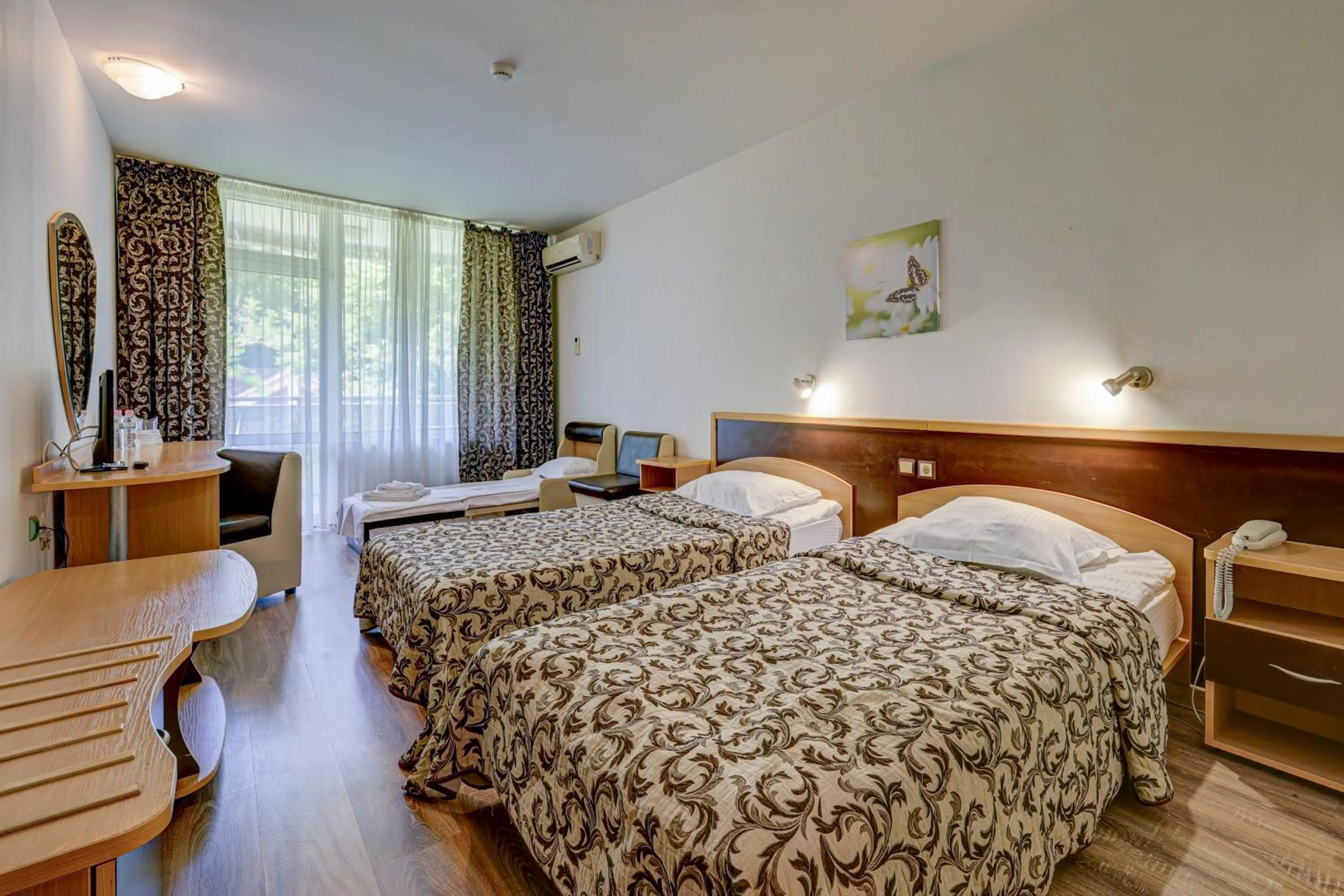 Bed in Hotel Shipka All Inclusive