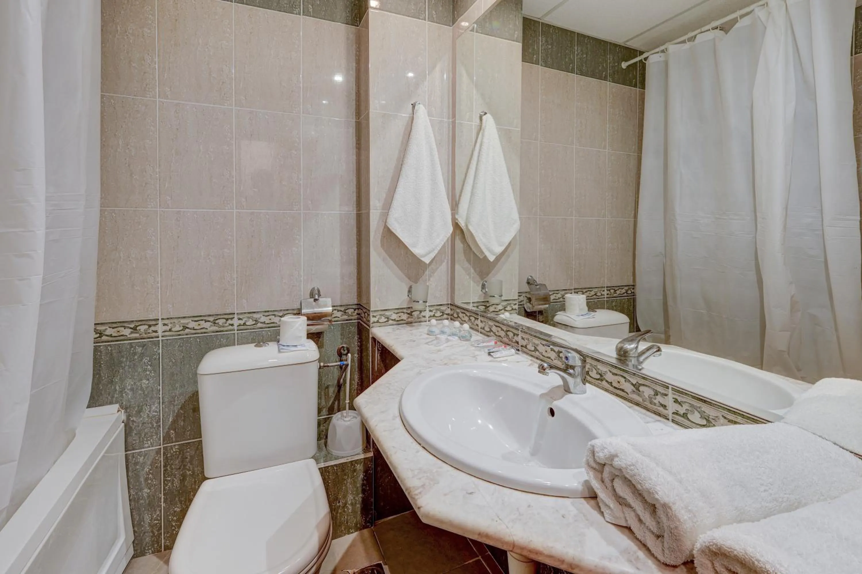 Shower in Hotel Shipka All Inclusive