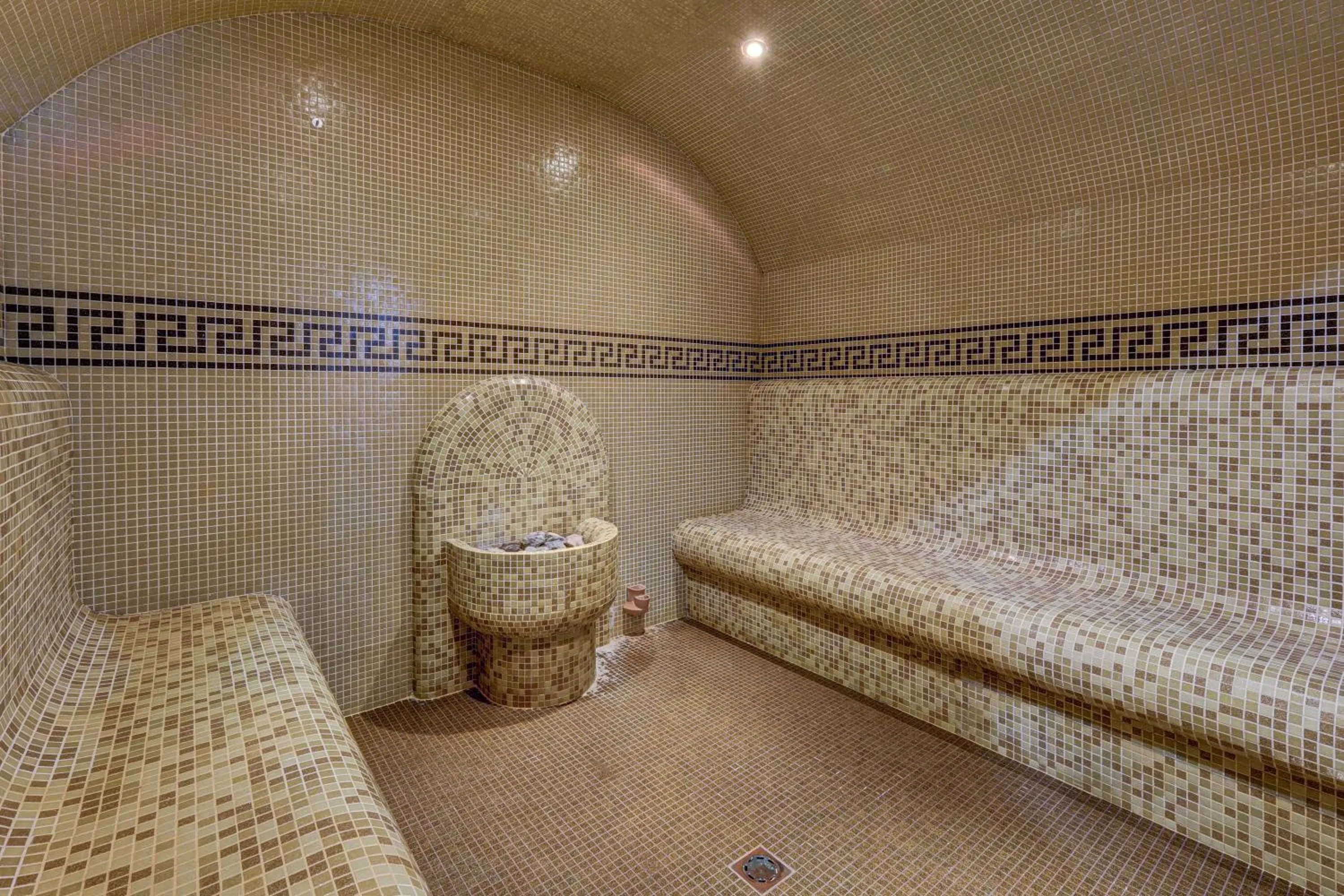 Steam room in Hotel Shipka All Inclusive