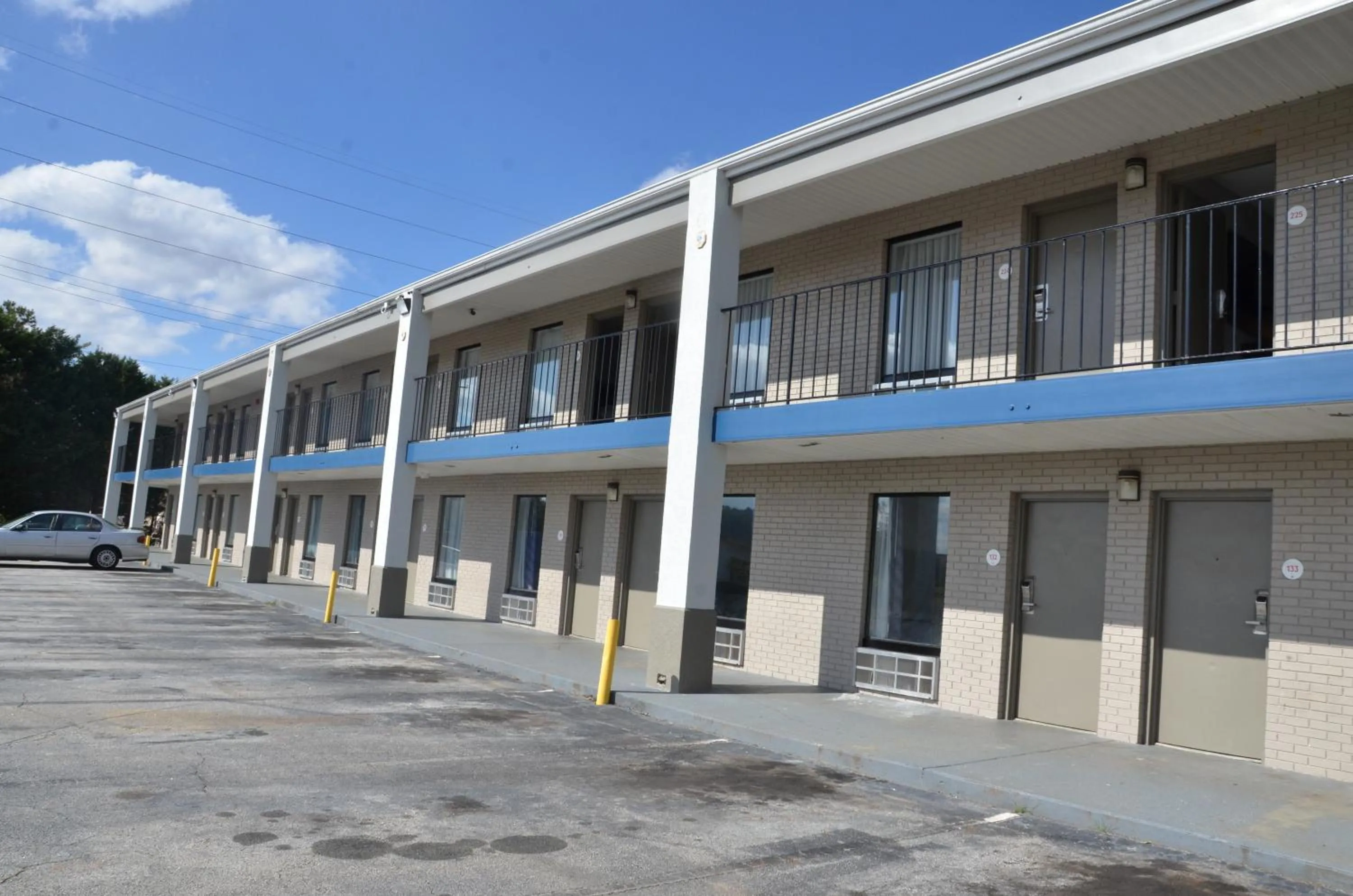 Property building in My Home & Suites Covington