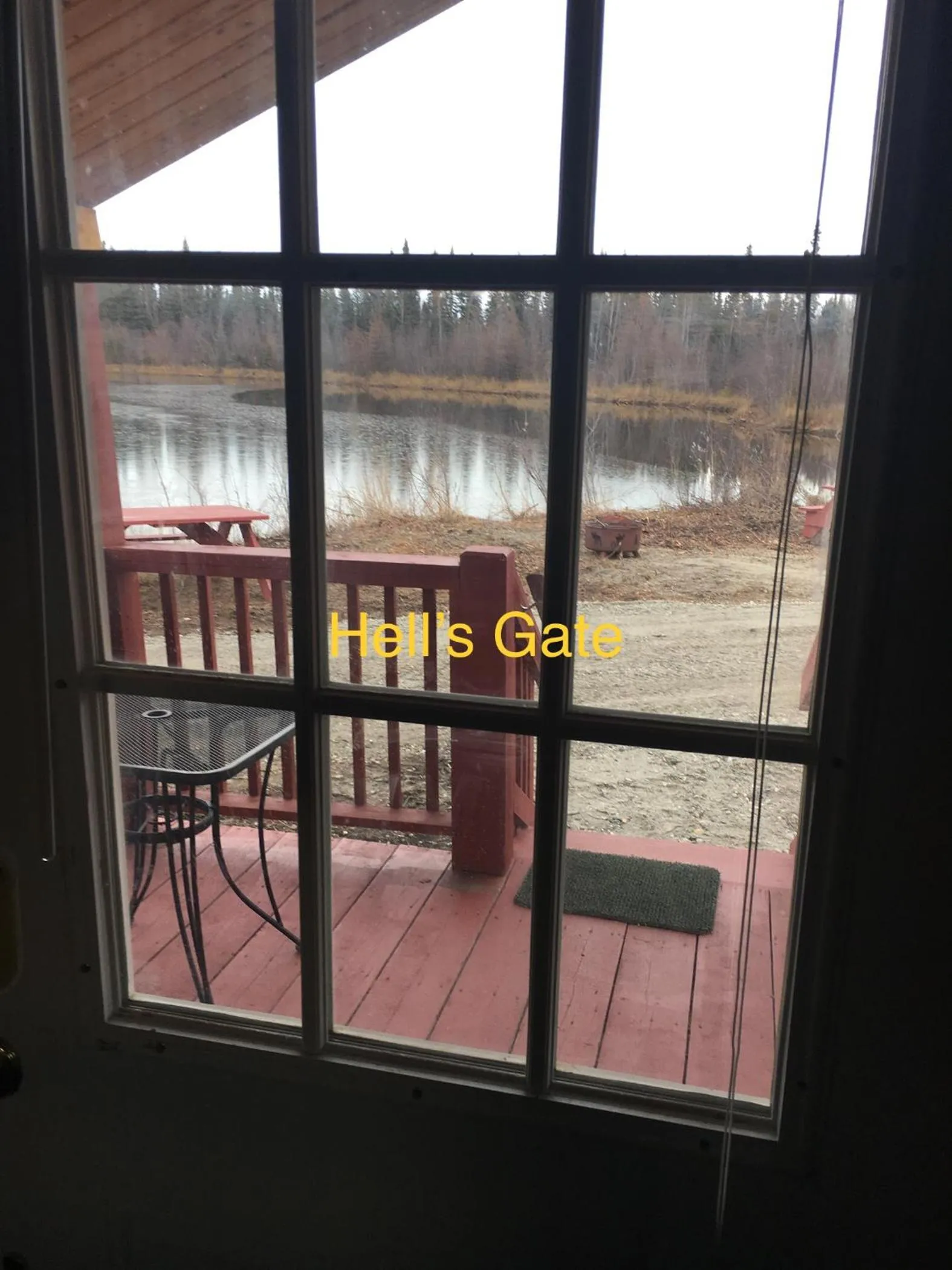 Alaska Log Cabins on the Pond