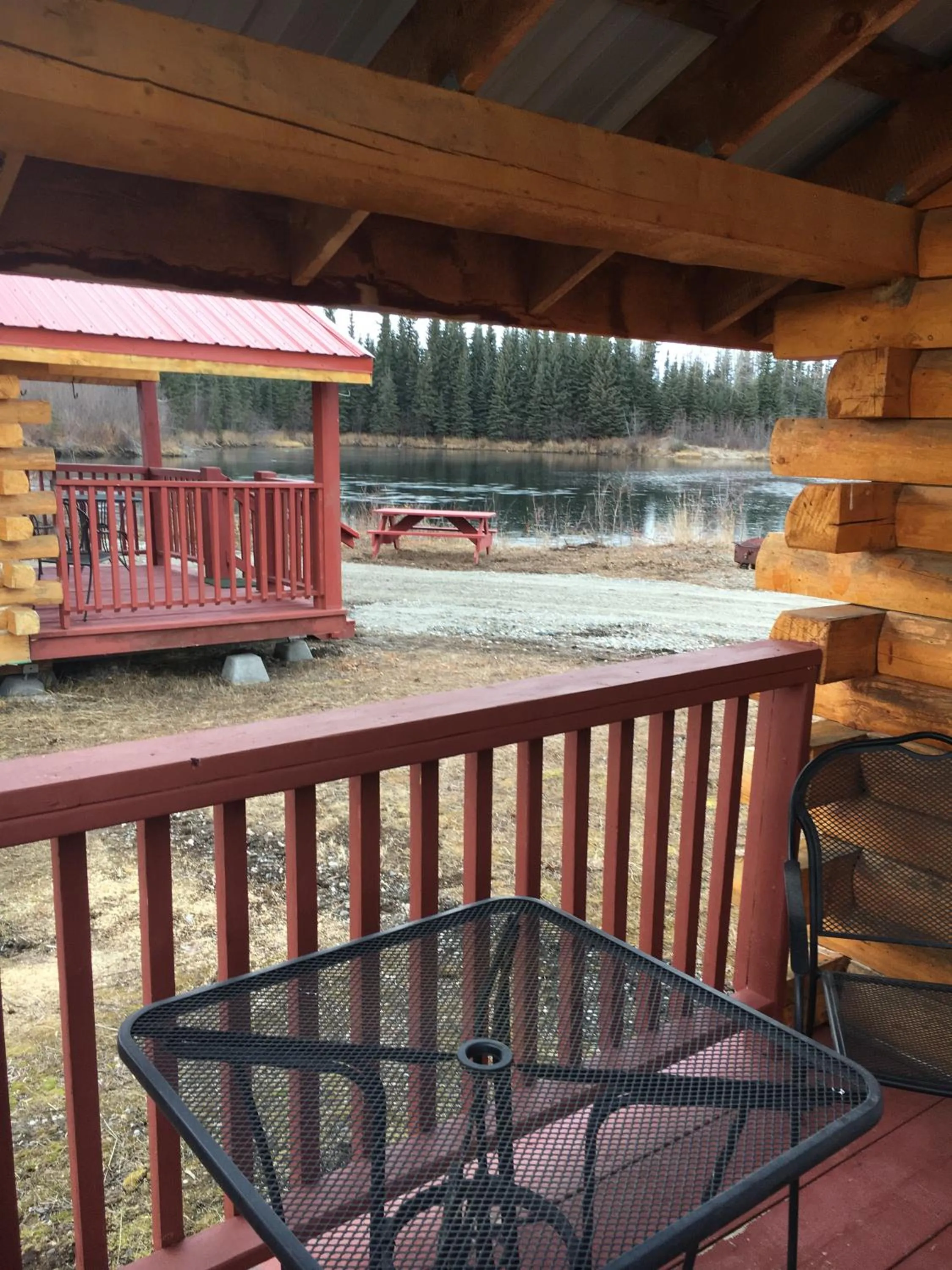 Alaska Log Cabins on the Pond
