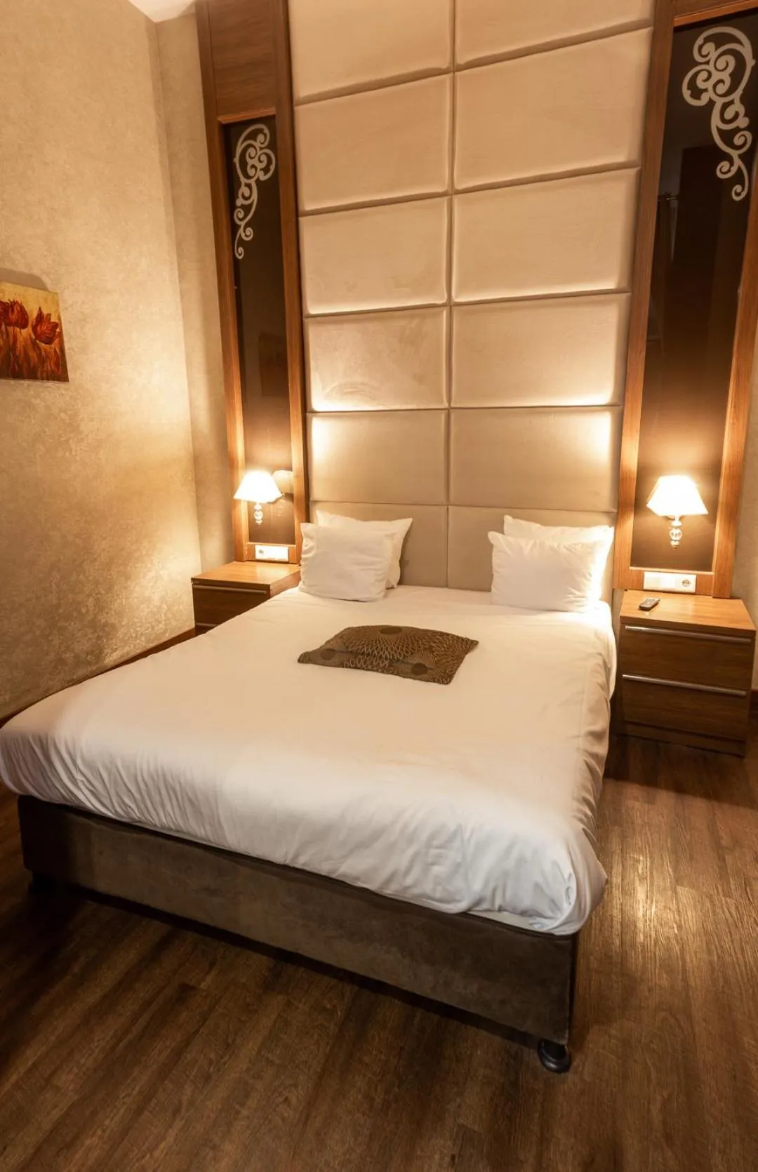 Bed in Grand Hotel Downtown