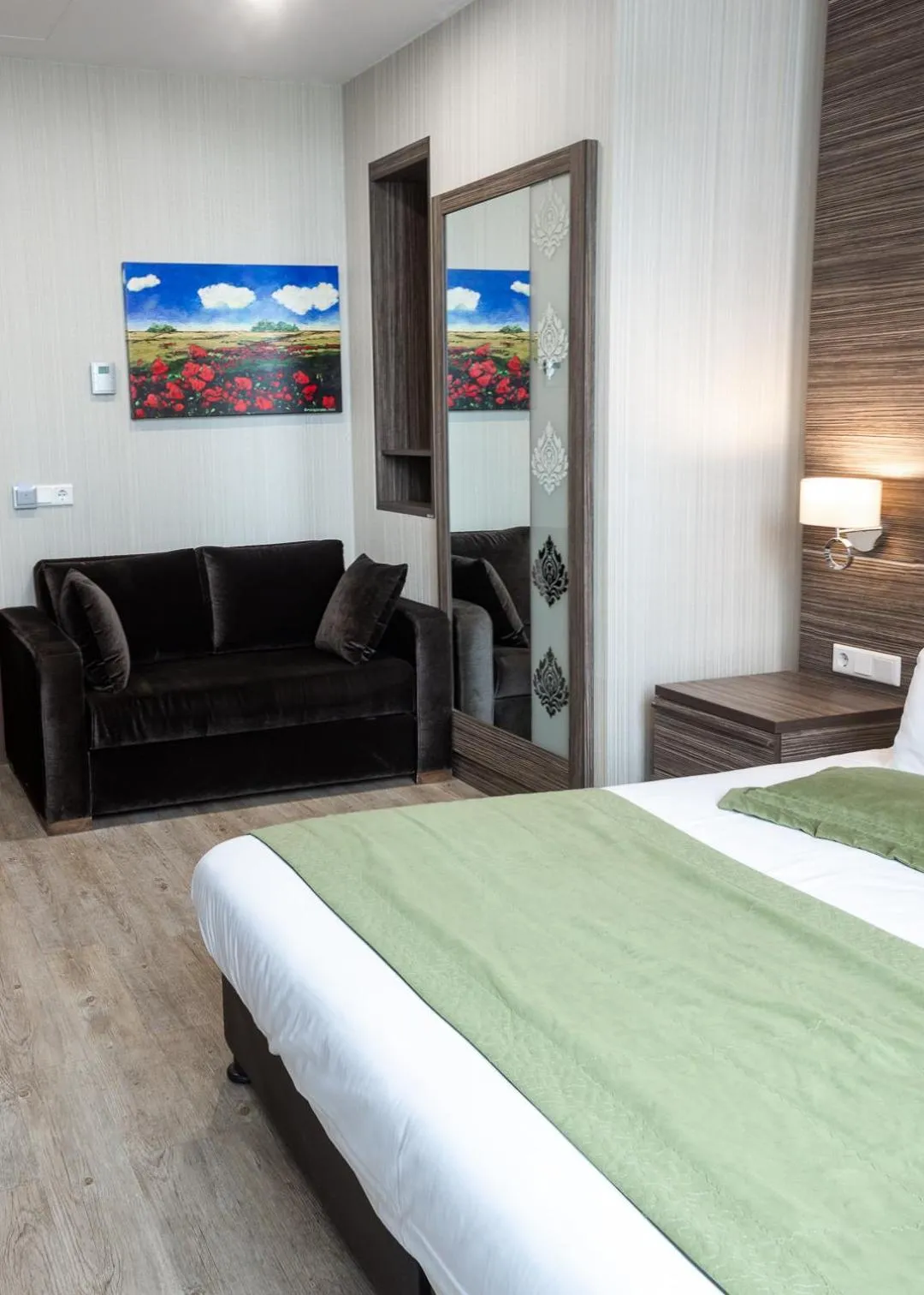 Bed in Grand Hotel Downtown