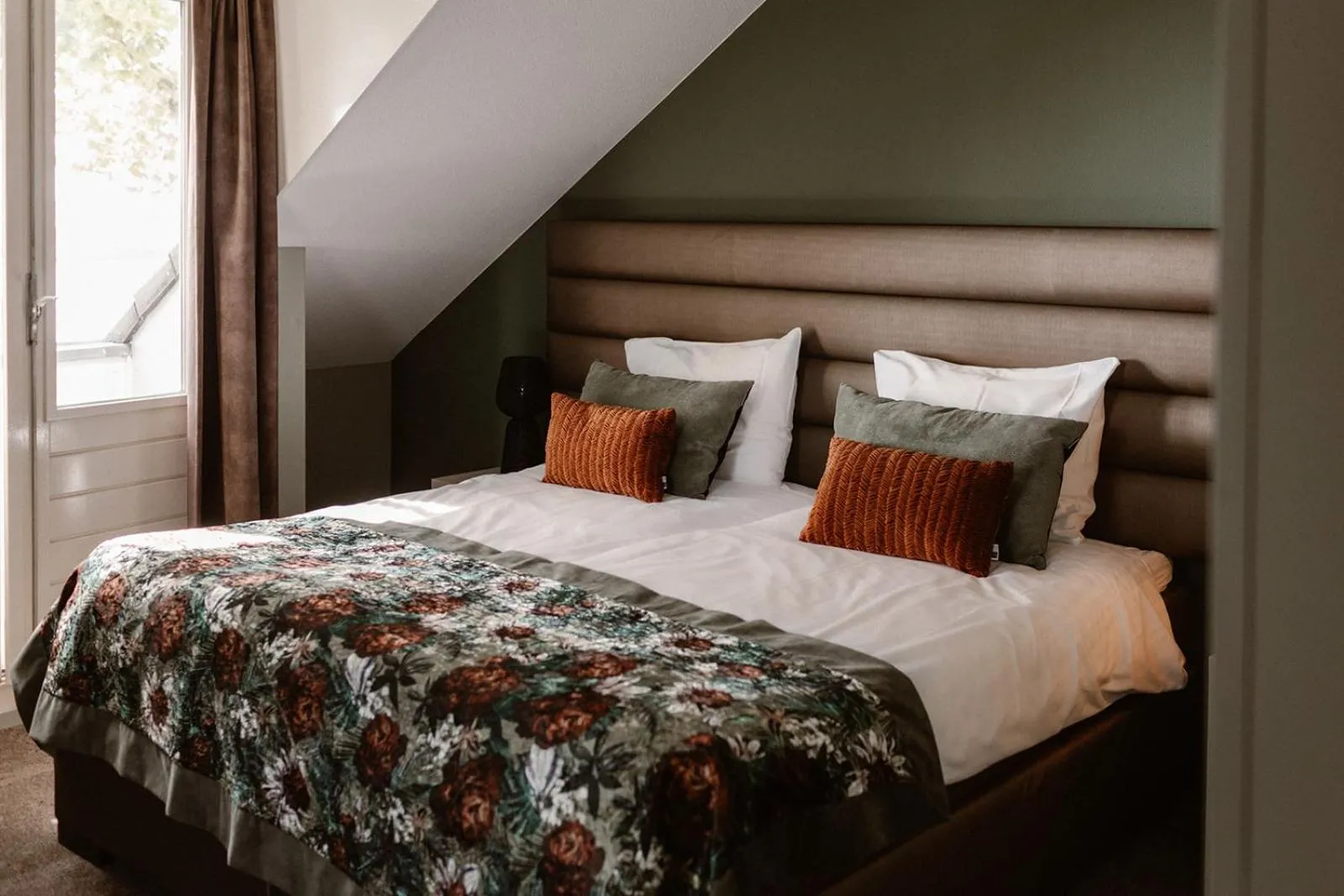 Bed in Hotel Restaurant Belvédère