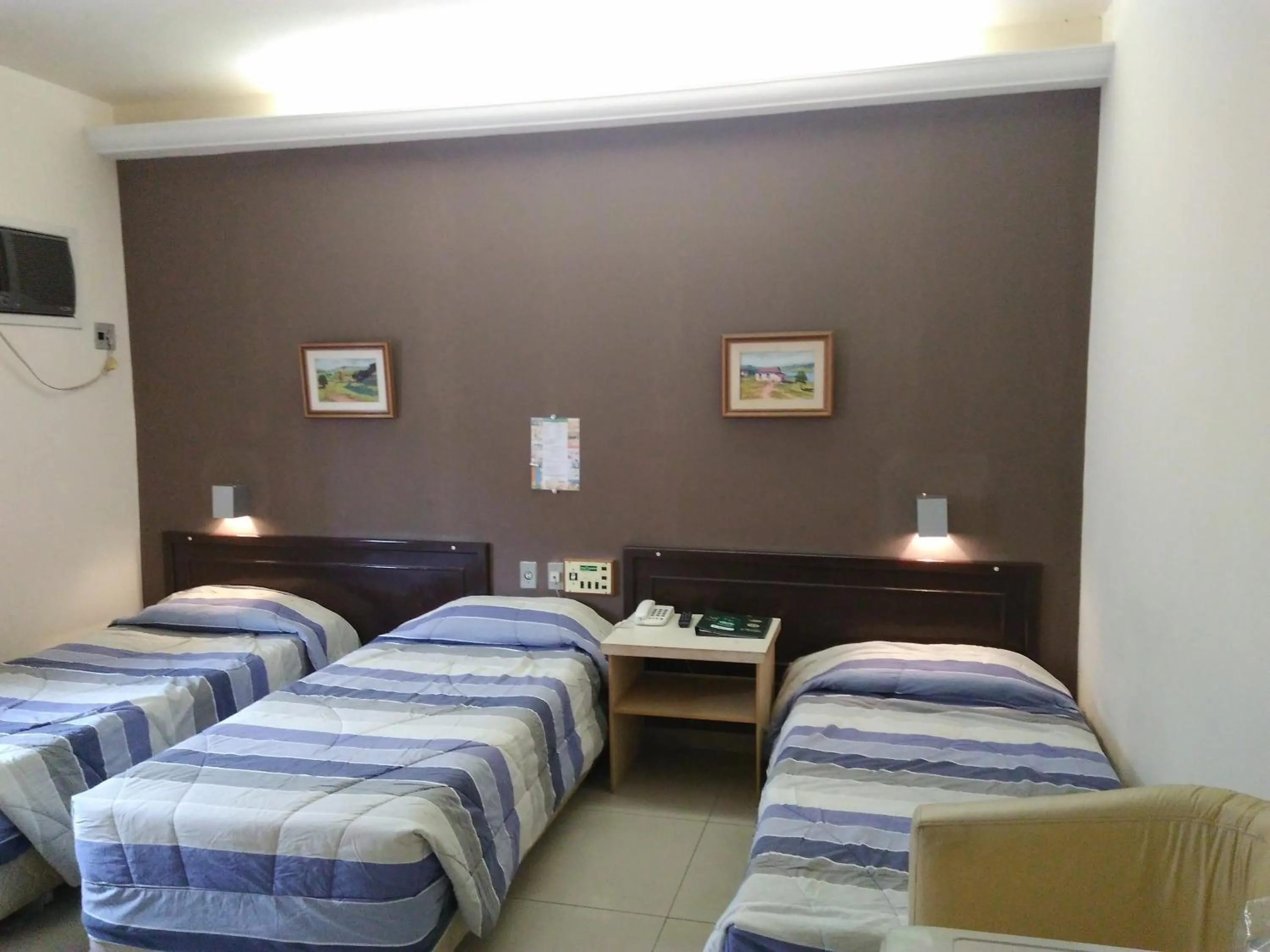 Bed in Hotel Casa Amarela