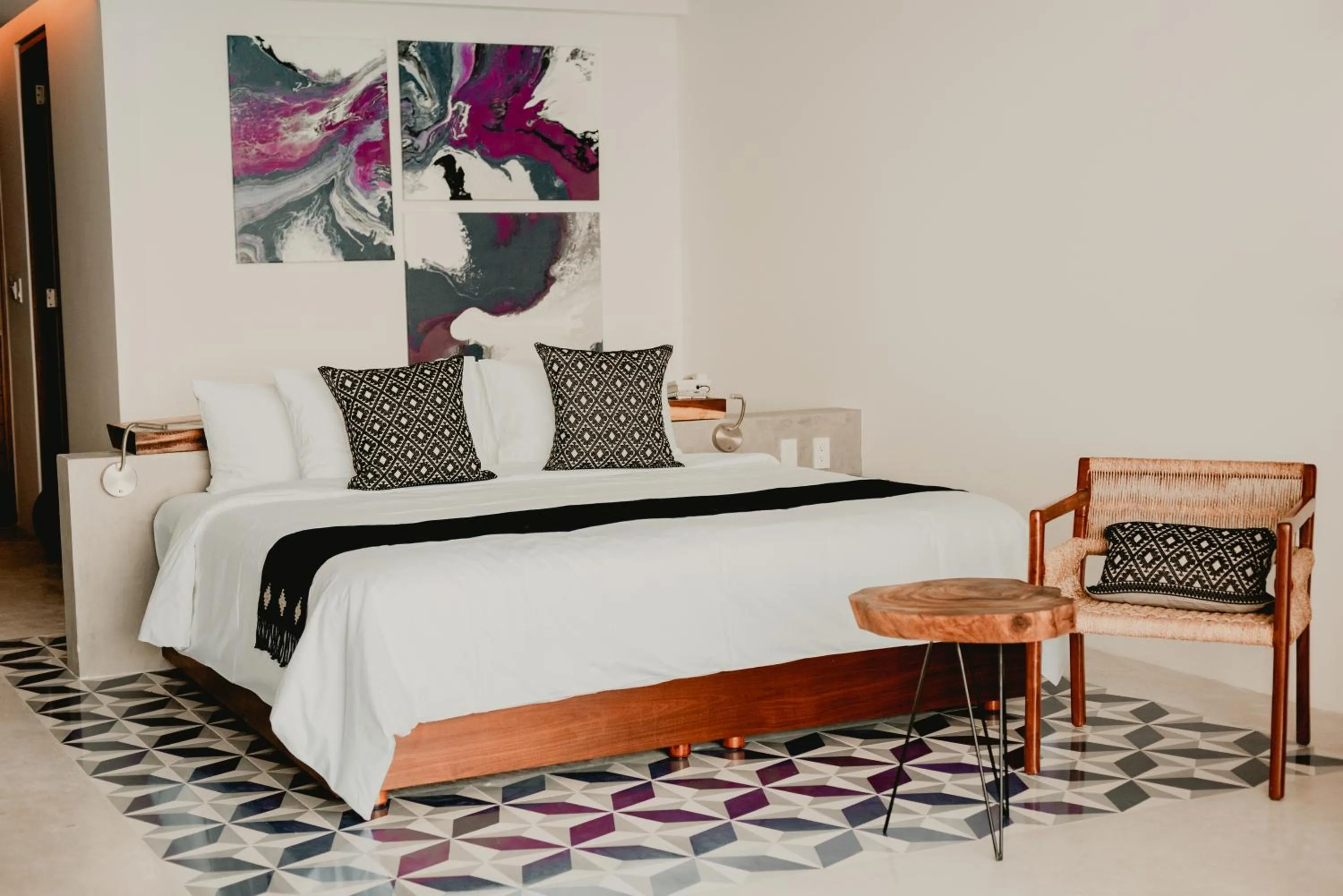 Bed in Hotel B Unique