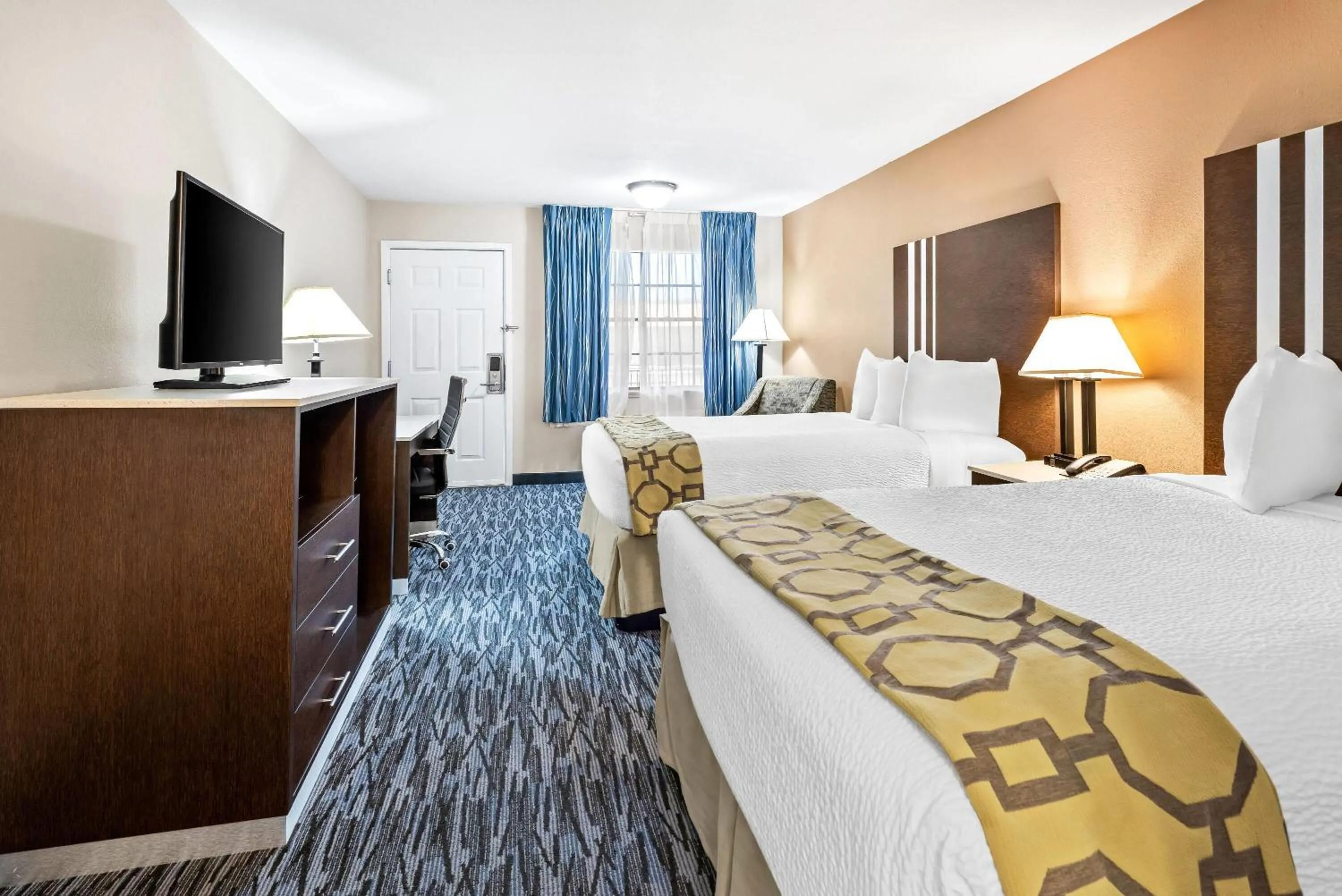 Bed in Baymont by Wyndham Port Arthur - Groves Area