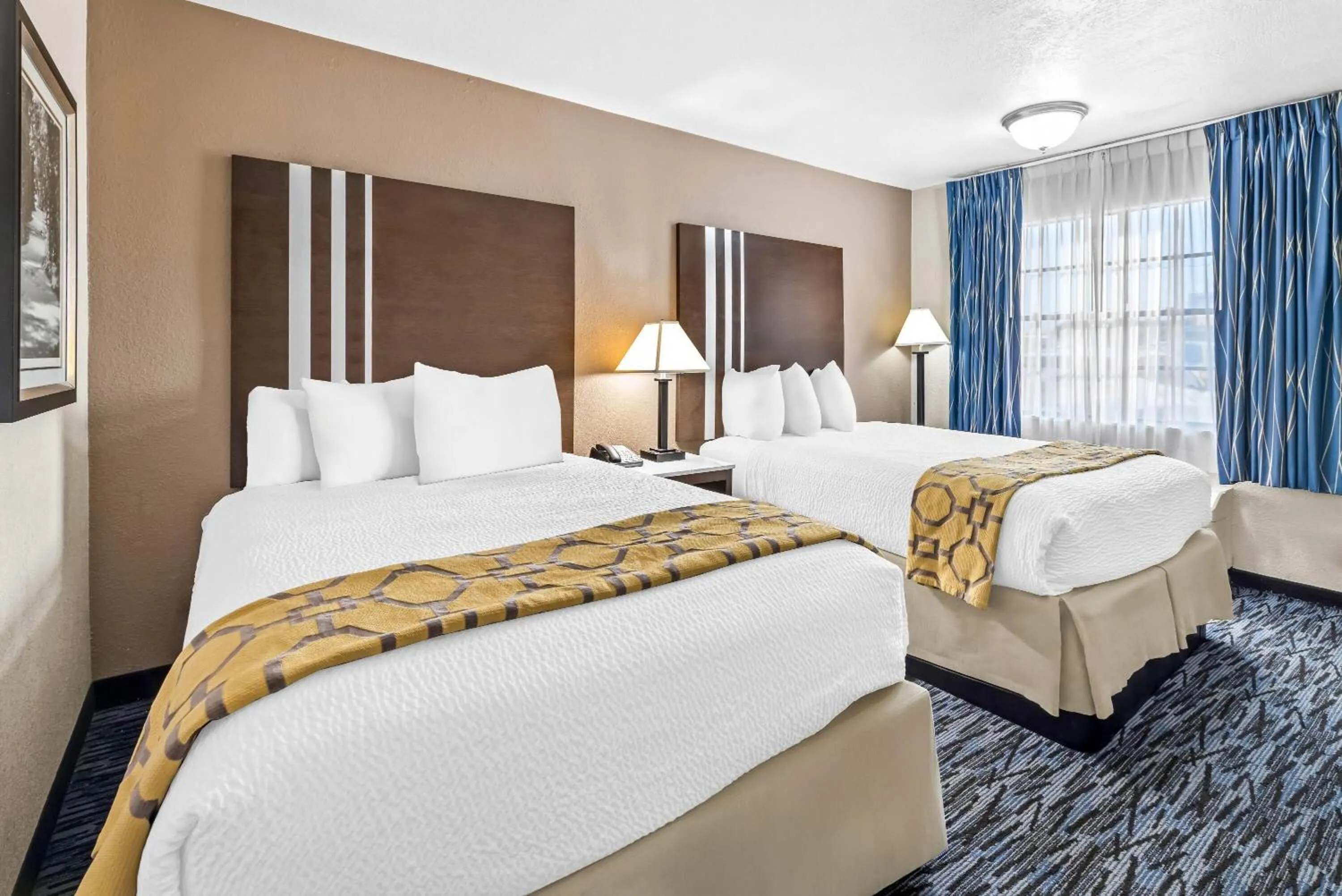 Bed in Baymont by Wyndham Port Arthur - Groves Area