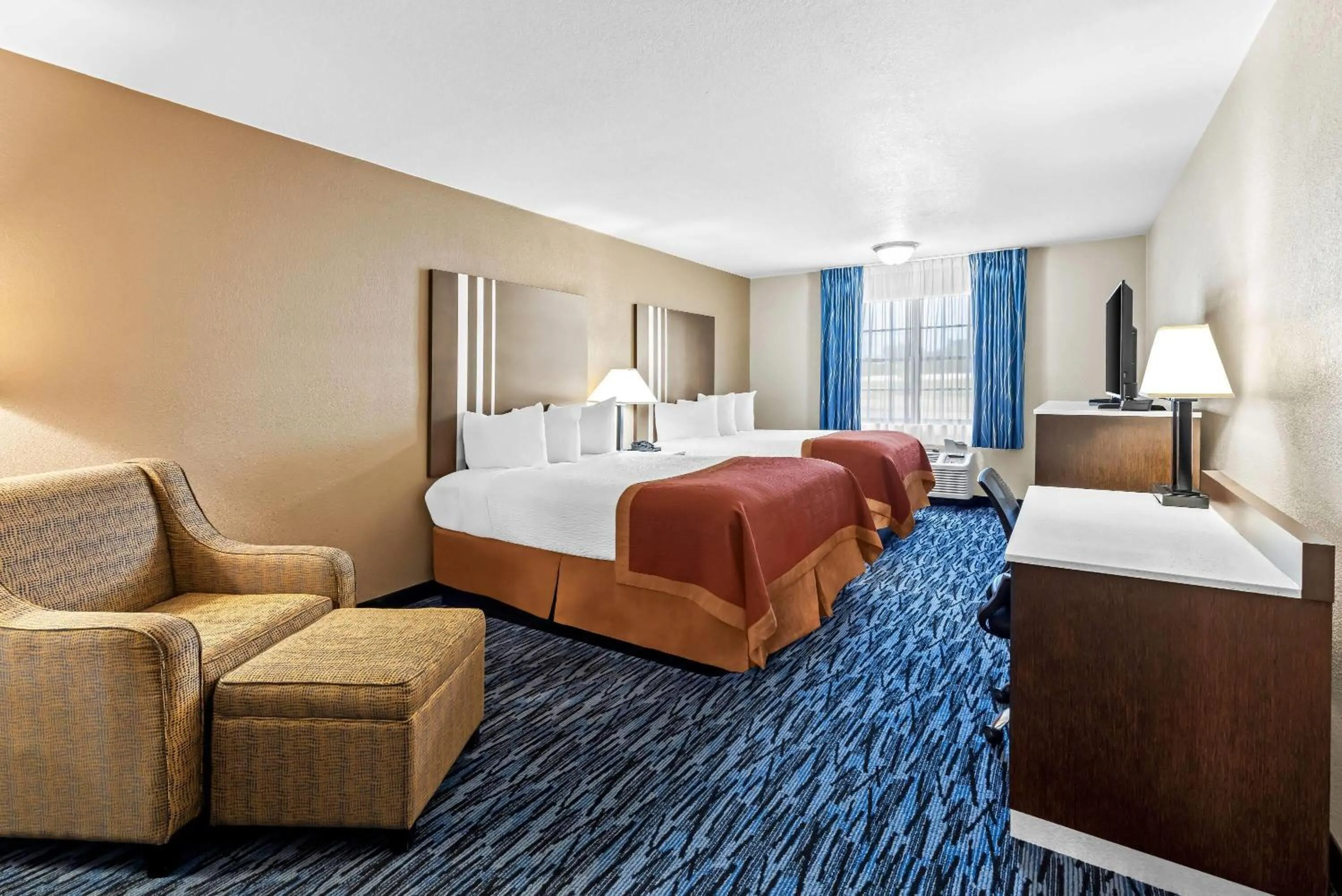 Bed in Baymont by Wyndham Port Arthur - Groves Area