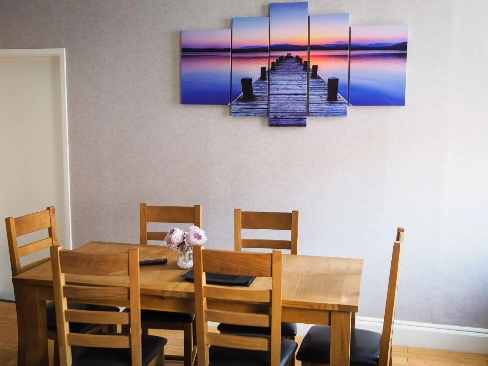 Living room in The Derby Hotel