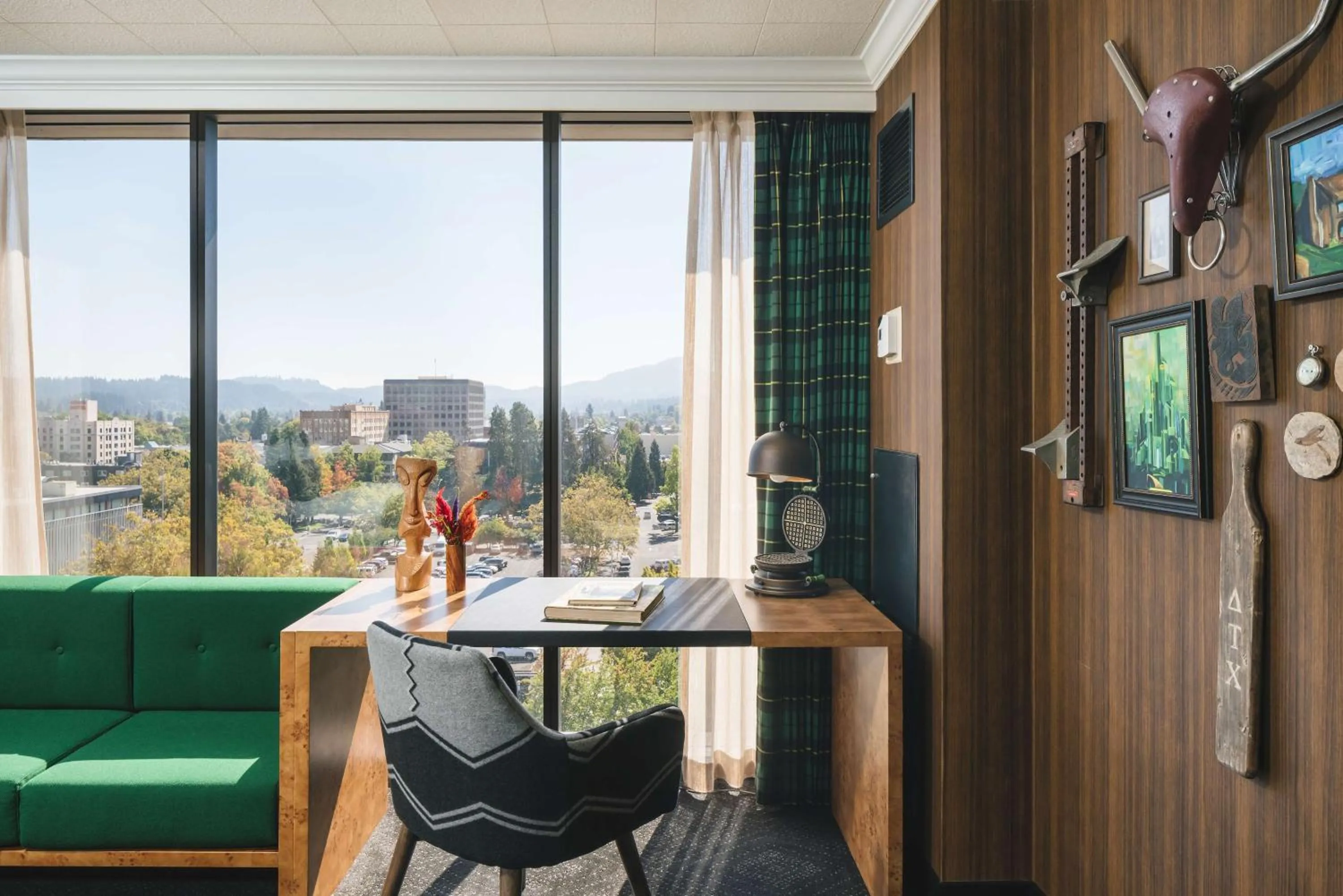 Living room in Graduate by Hilton Eugene