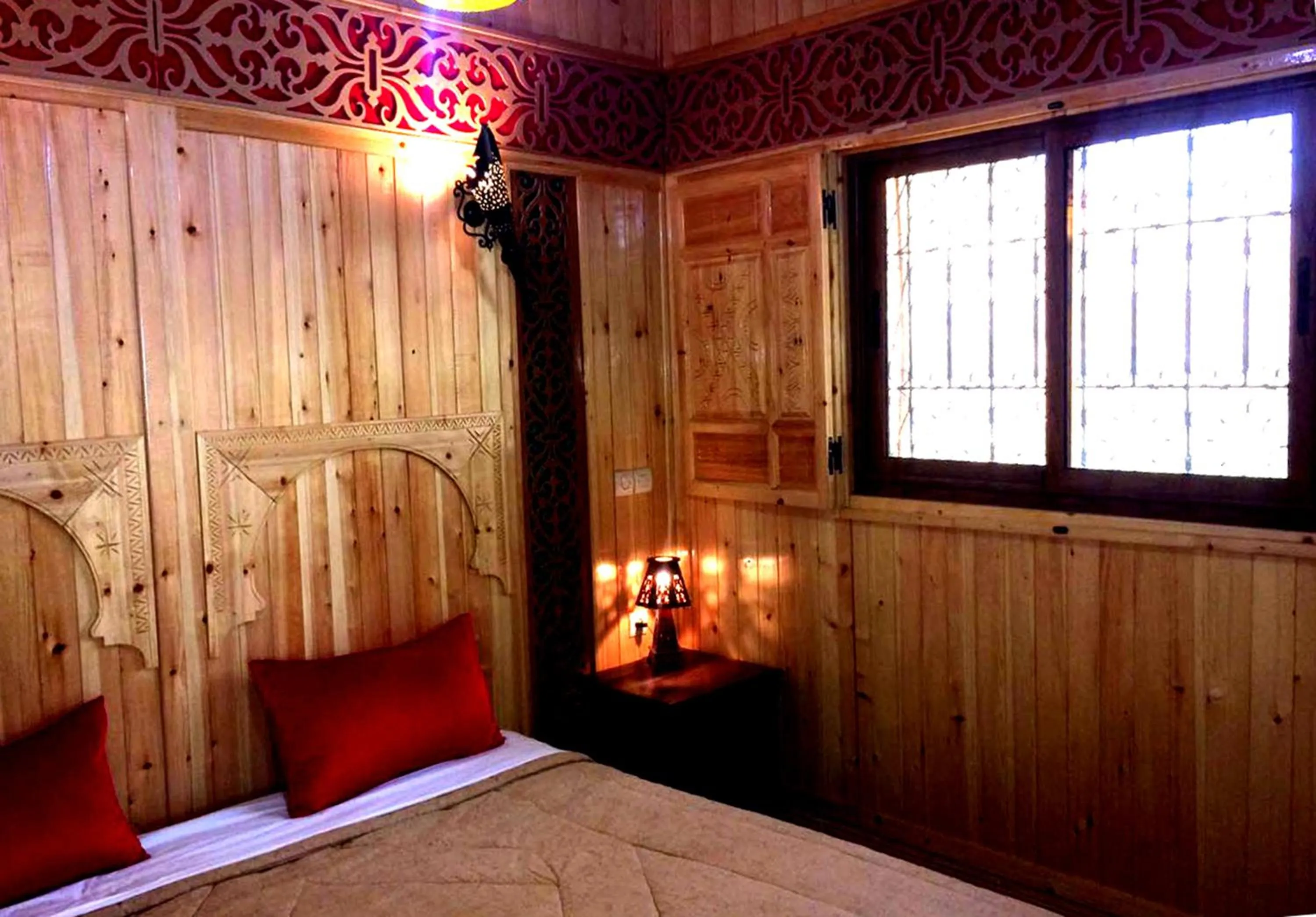 Photo of the whole room, Bed in Gite Tizi Mizik