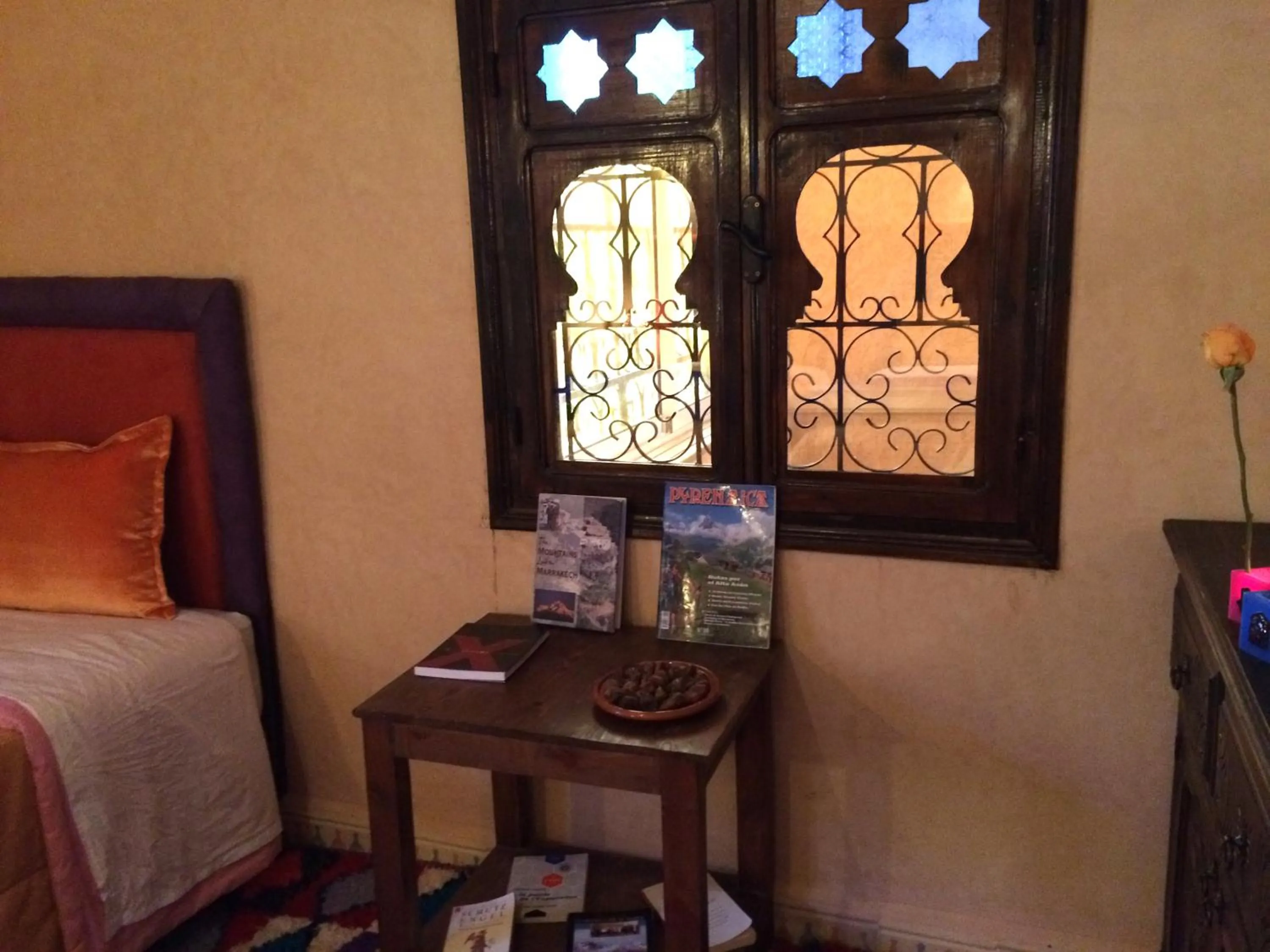 Decorative detail, Bed in Gite Tizi Mizik