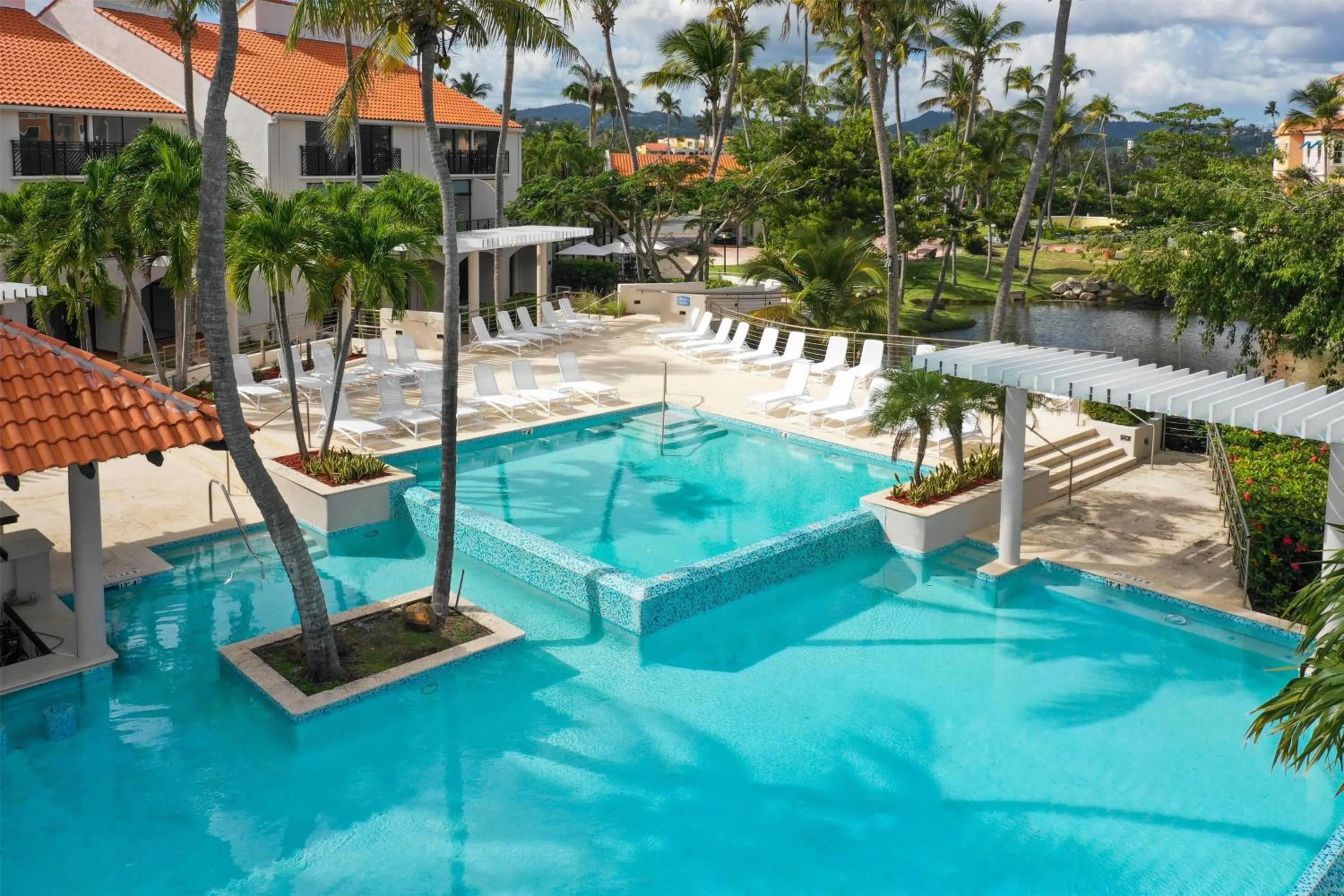 Pool view in Wyndham Palmas Beach and Golf Boutique Resort
