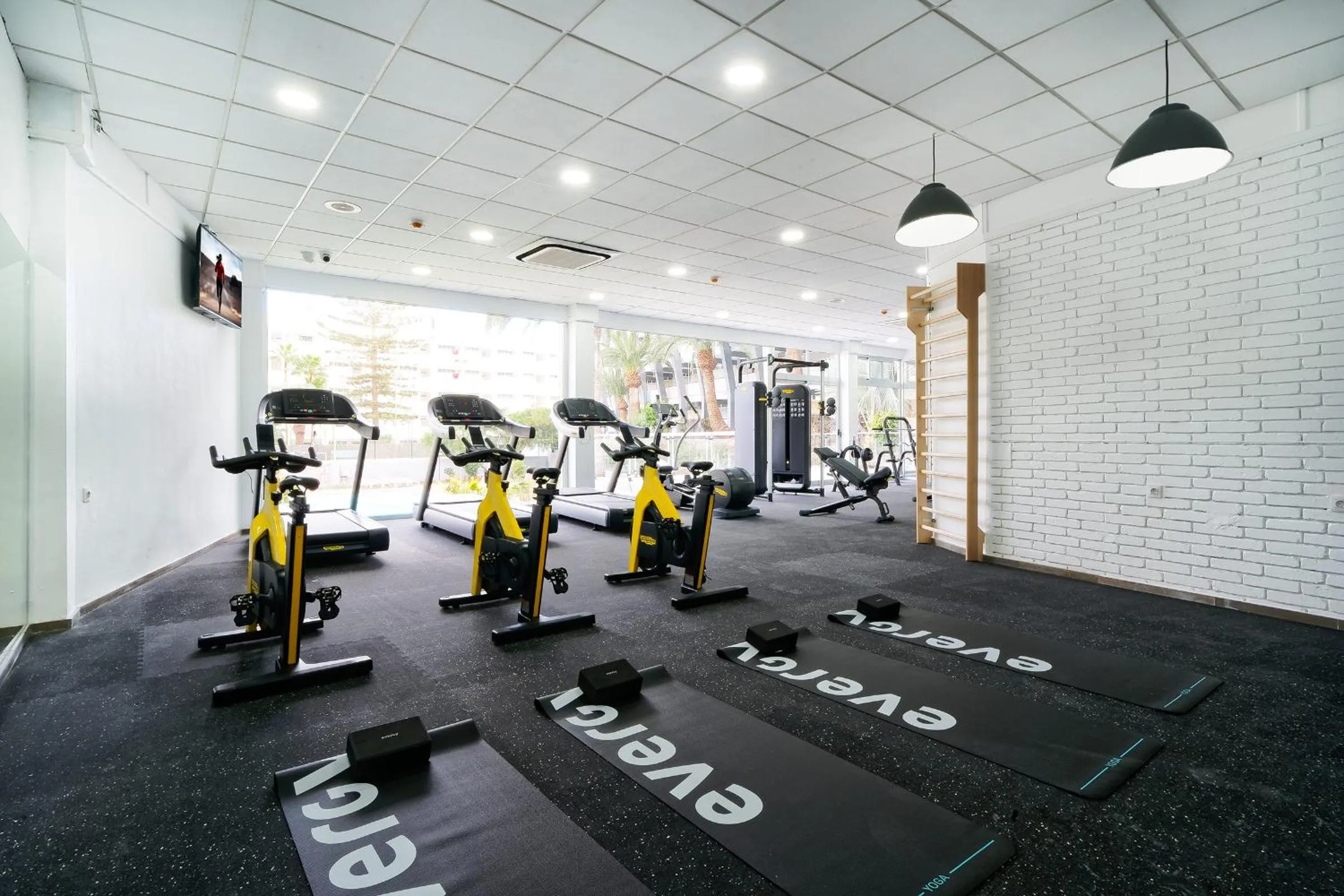 Fitness centre/facilities in Ura Jardín Del Atlántico
