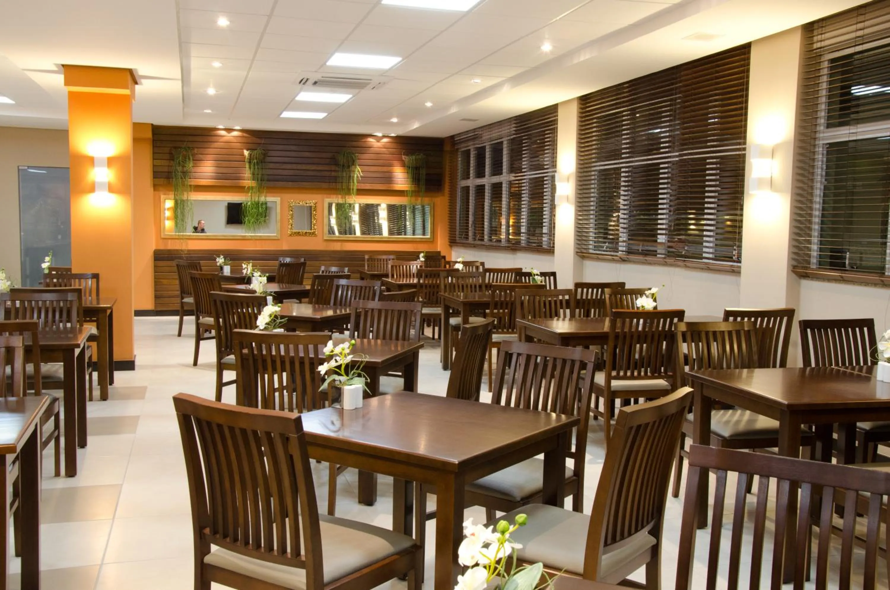 Restaurant/places to eat in Bristol Portal do Iguaçu Curitiba Aeroporto