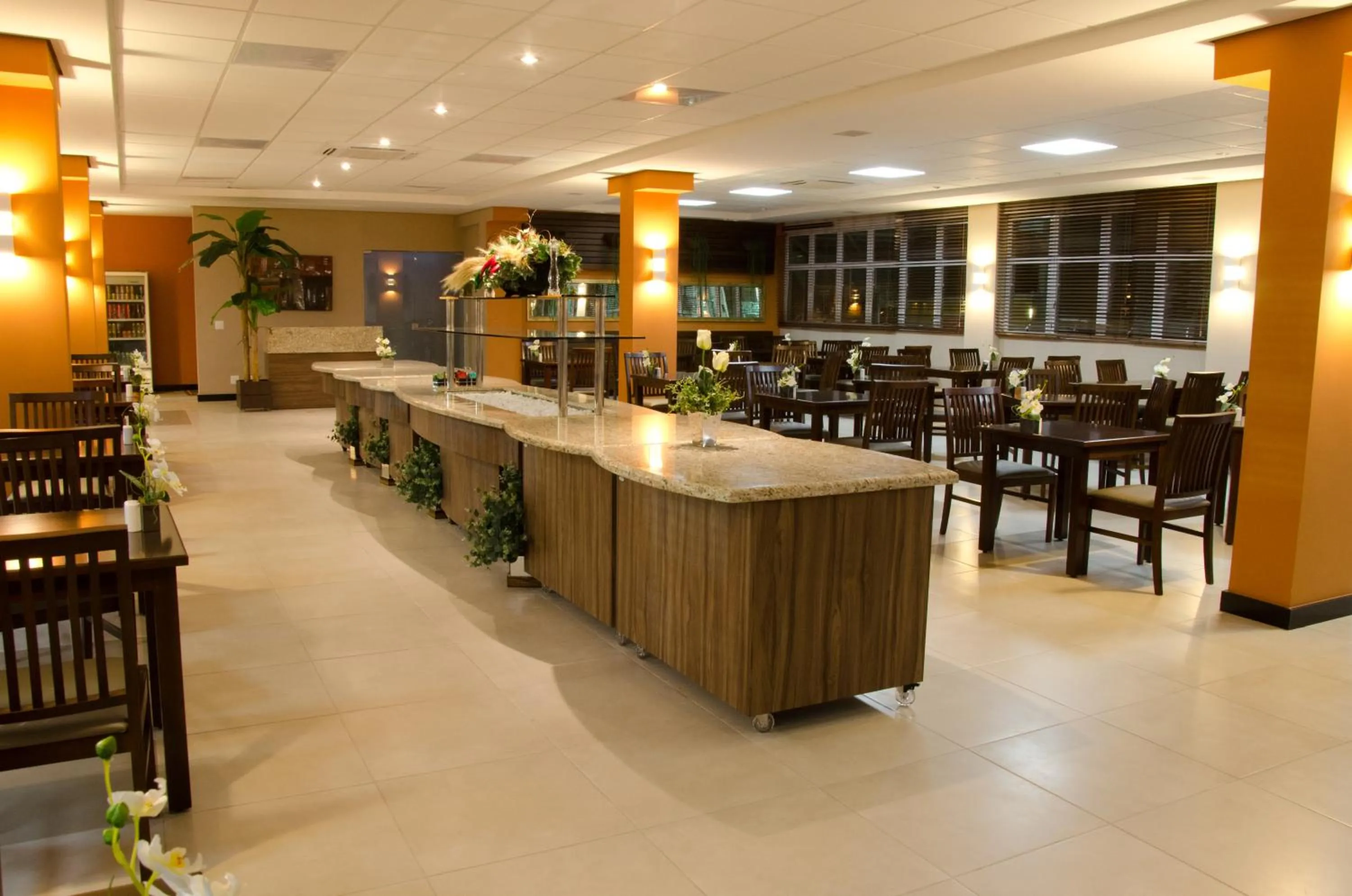 Restaurant/places to eat in Bristol Portal do Iguaçu Curitiba Aeroporto