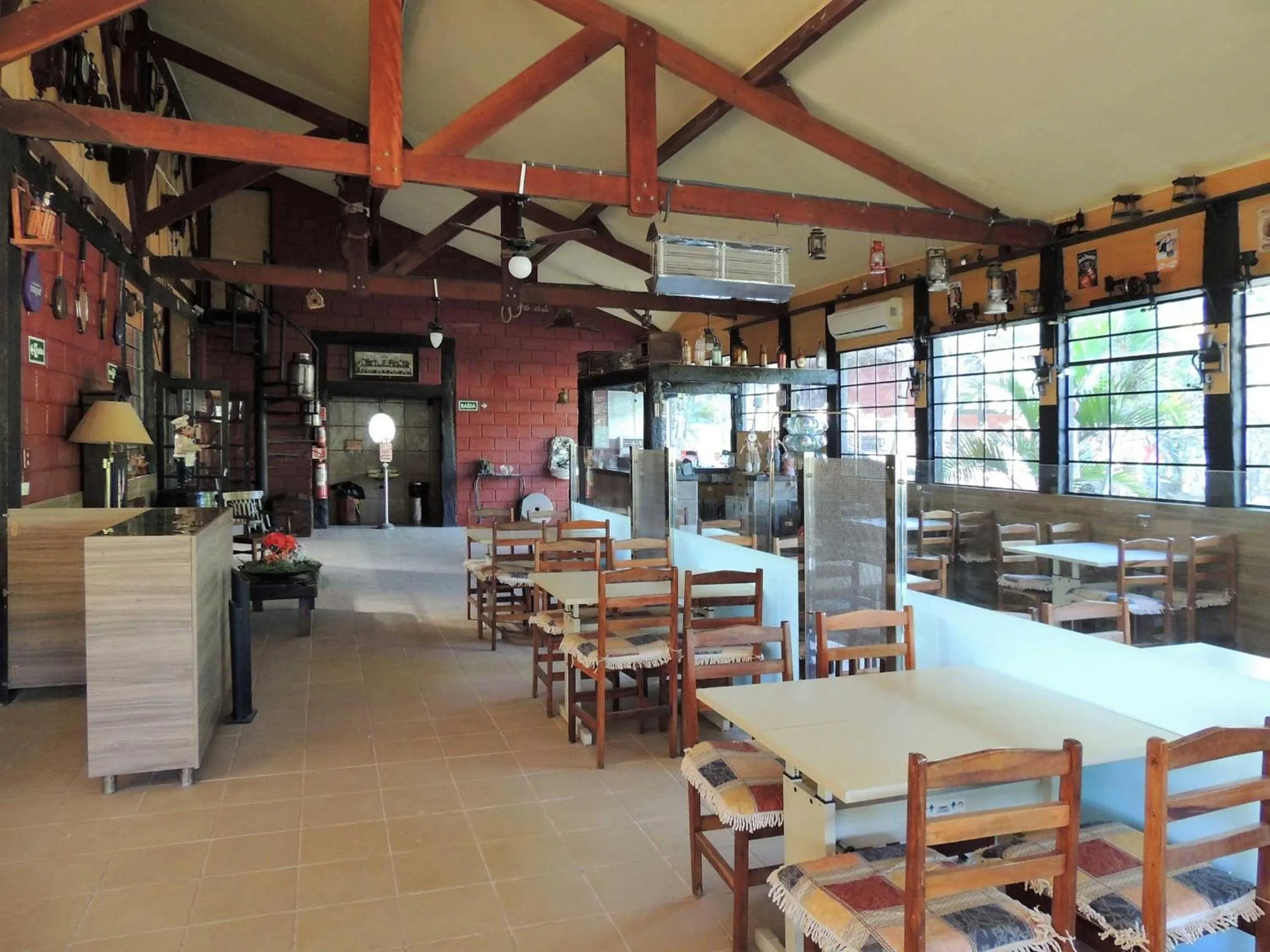Restaurant/places to eat in Pousada Juriti - Eco Hotel